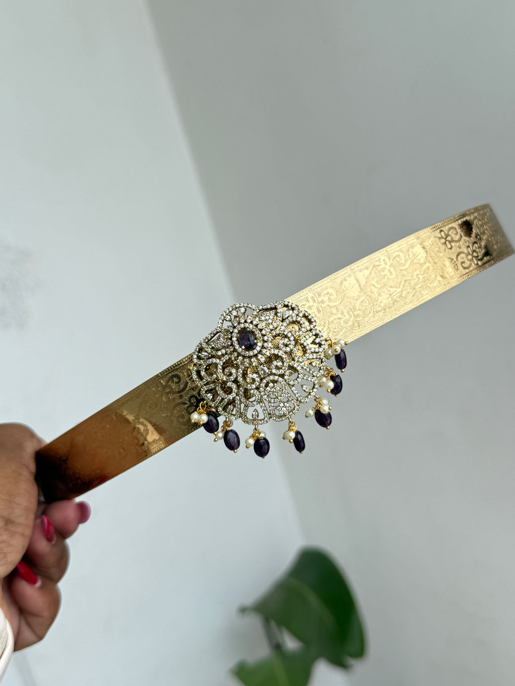 Hb674 adults texture hipbelt with purple beads