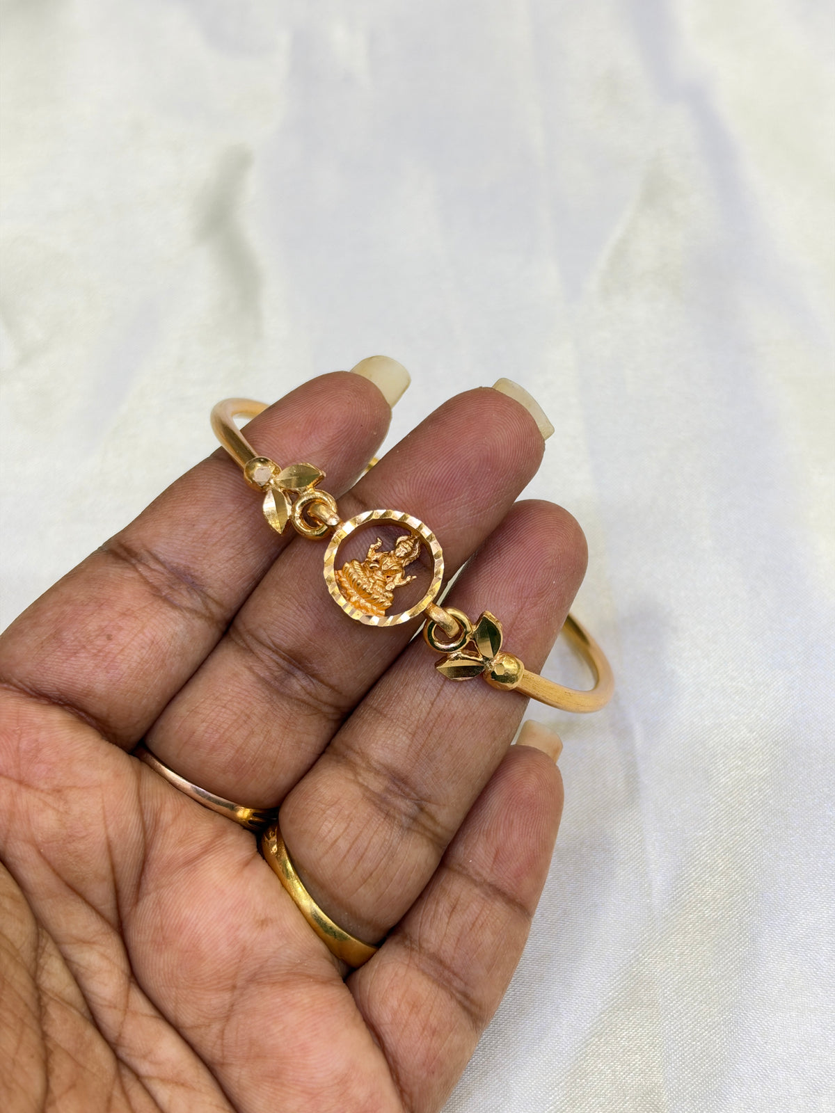 Ph825 Panchaloham unpolished Lakshmidevi leaf kada