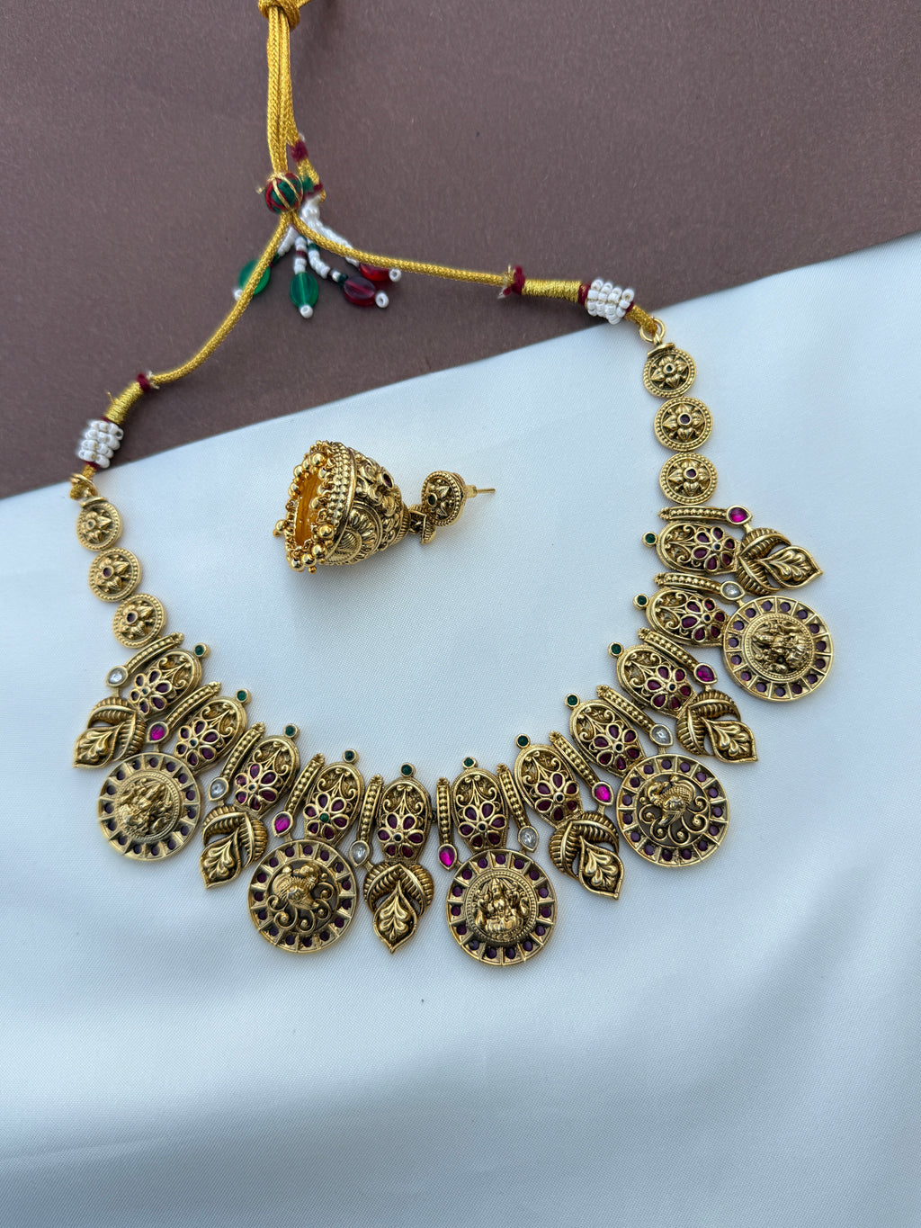 Ns643 Lakshmi devi jadau kundan kasu neckset