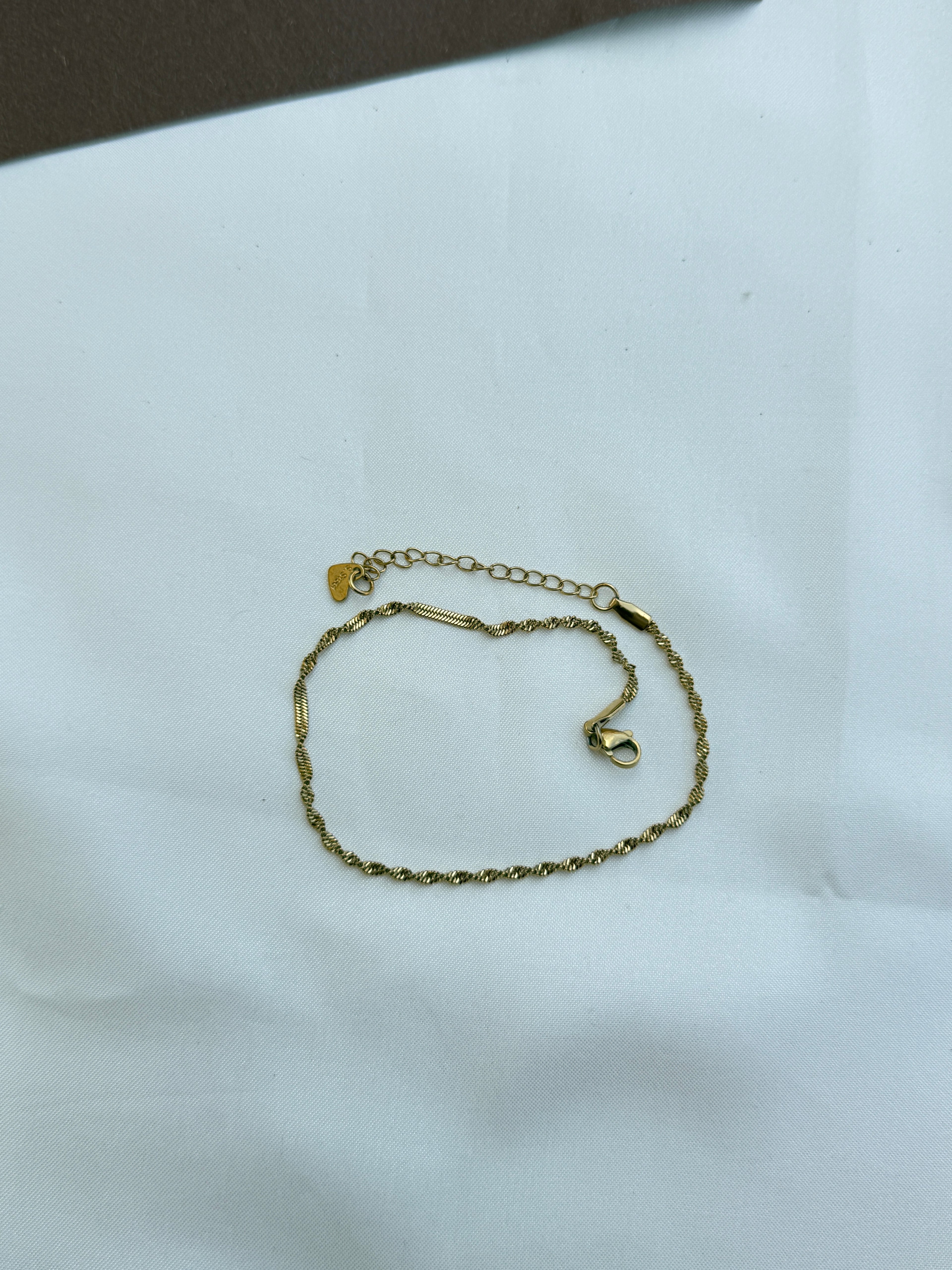 Ak103 gold anklets