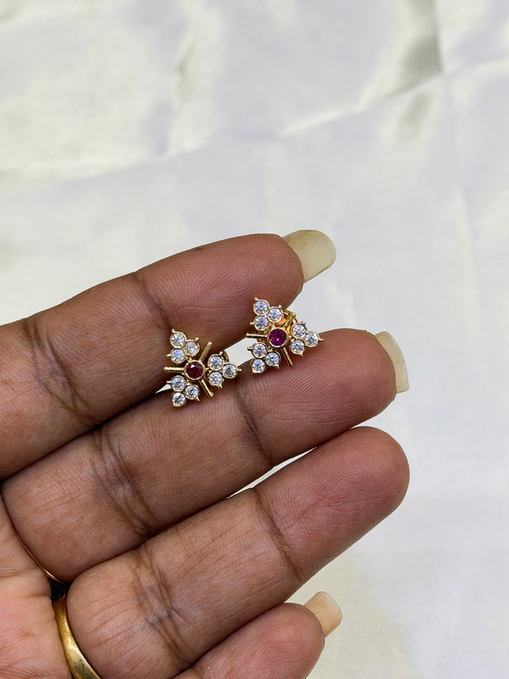 Ph900 Panchaloham flower back screw studs