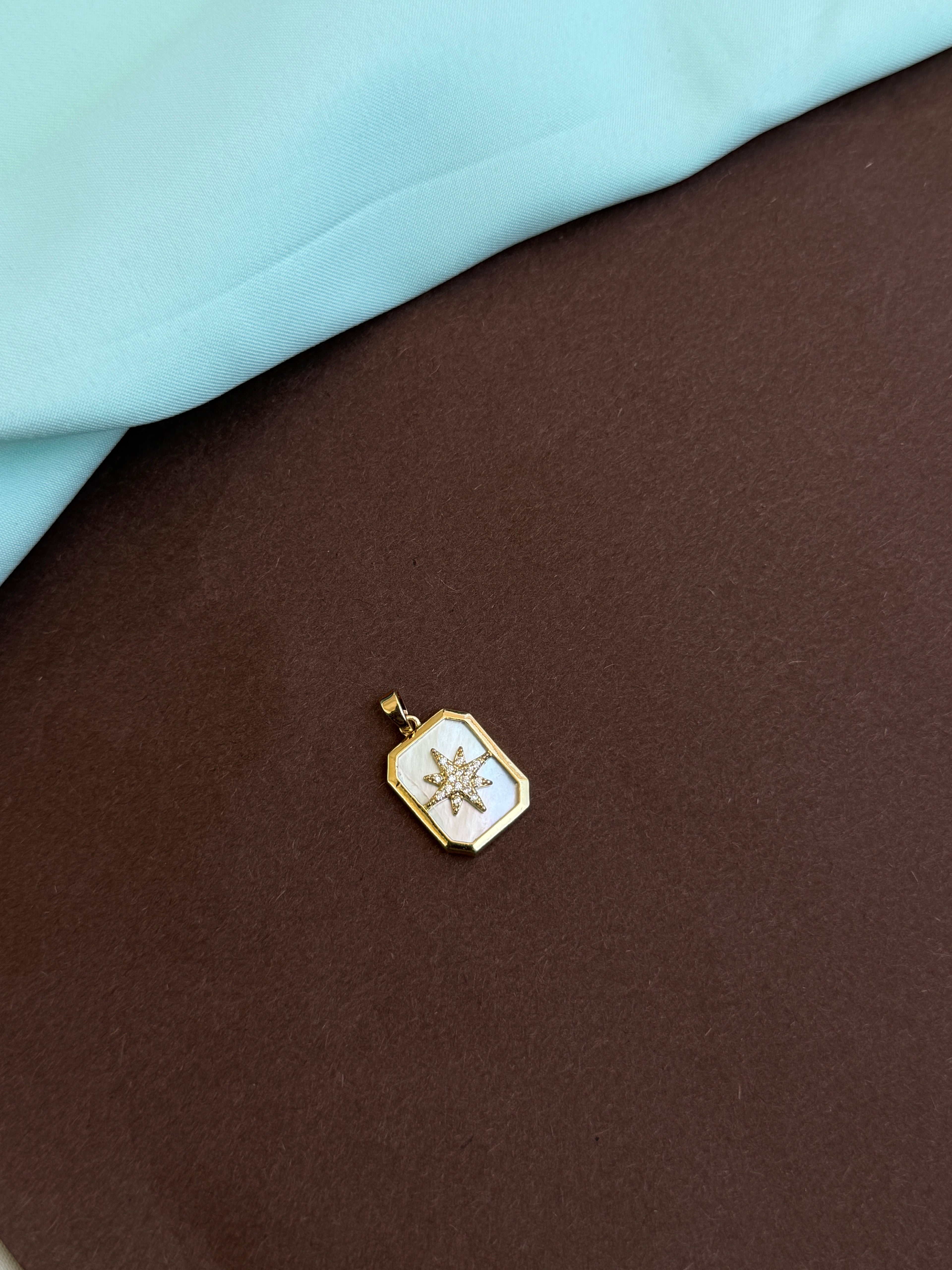 Al027 anti tarnish square shape charm ( pendent)