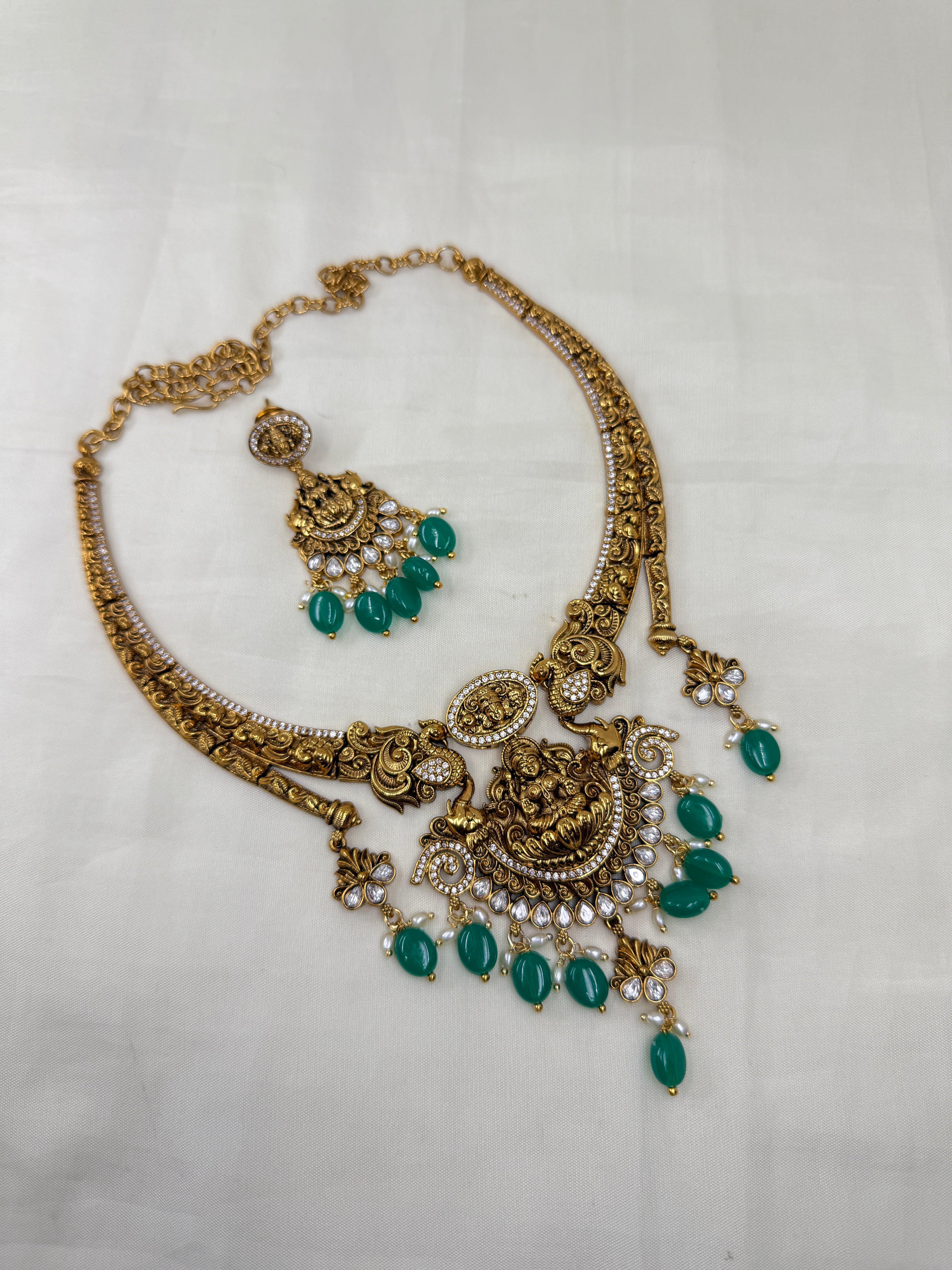Ns315 Lakshmi Devi green beads kante