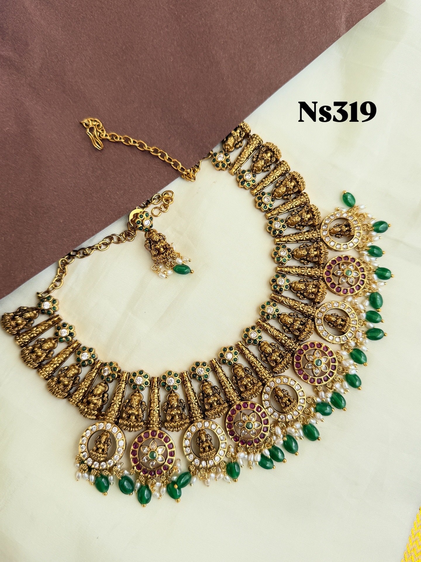 Ns319 bottumala Kemp uncuts Lakshmi Devi nakshi neckset