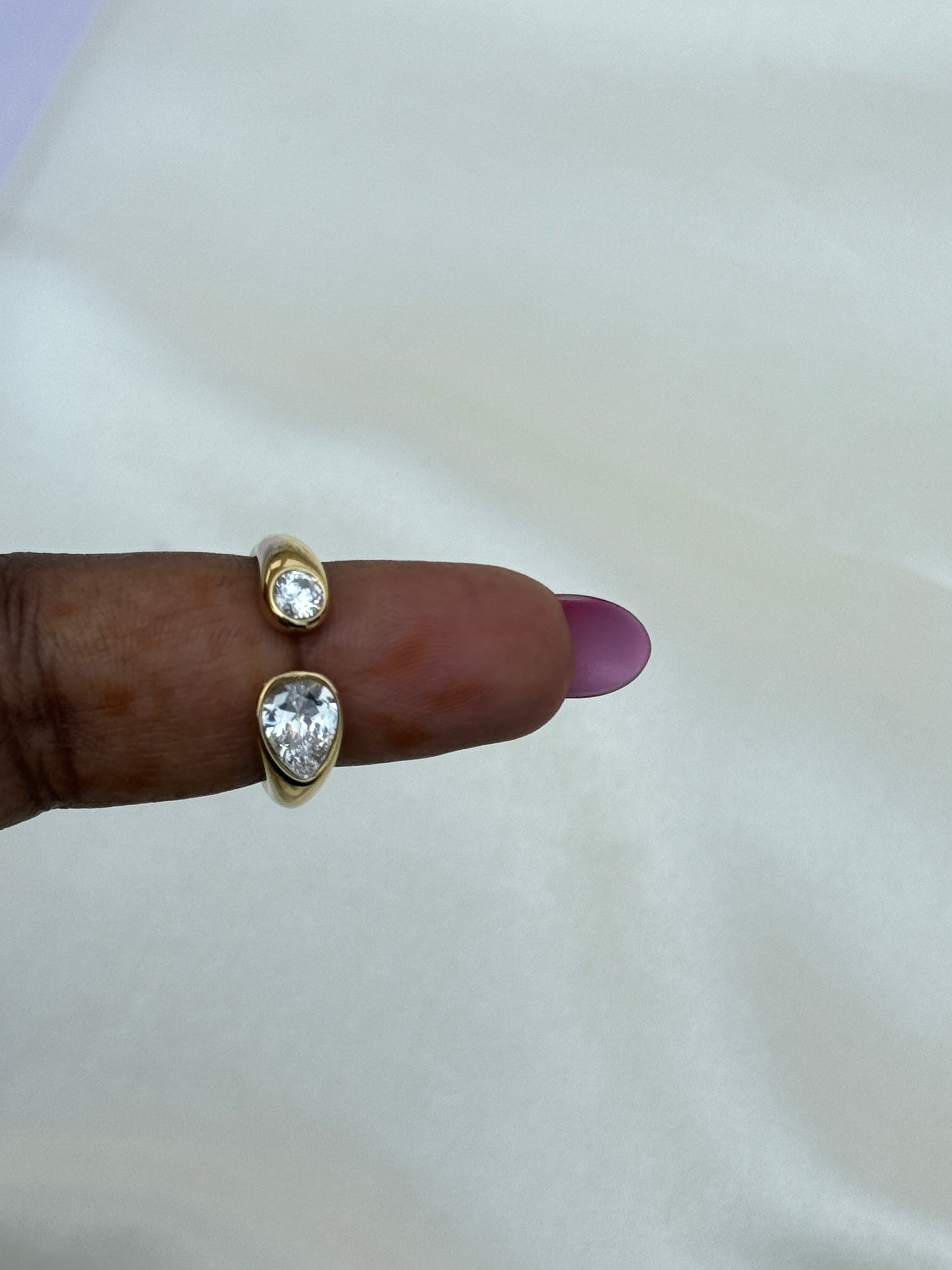 Rg057 anti tarnish 2 stones adjustable finger ring