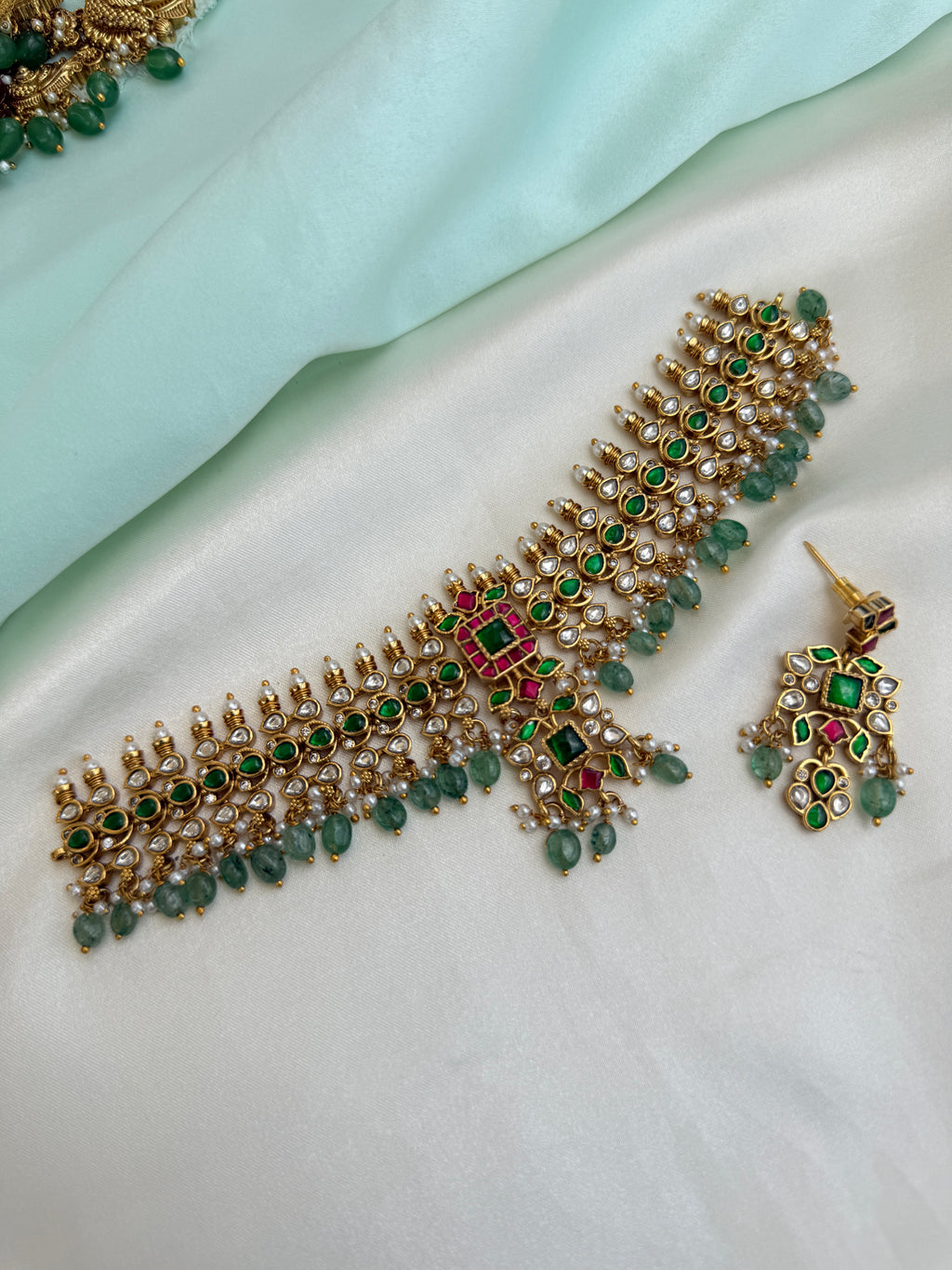 Emerald Kundan neckset with green beads earrings ns282