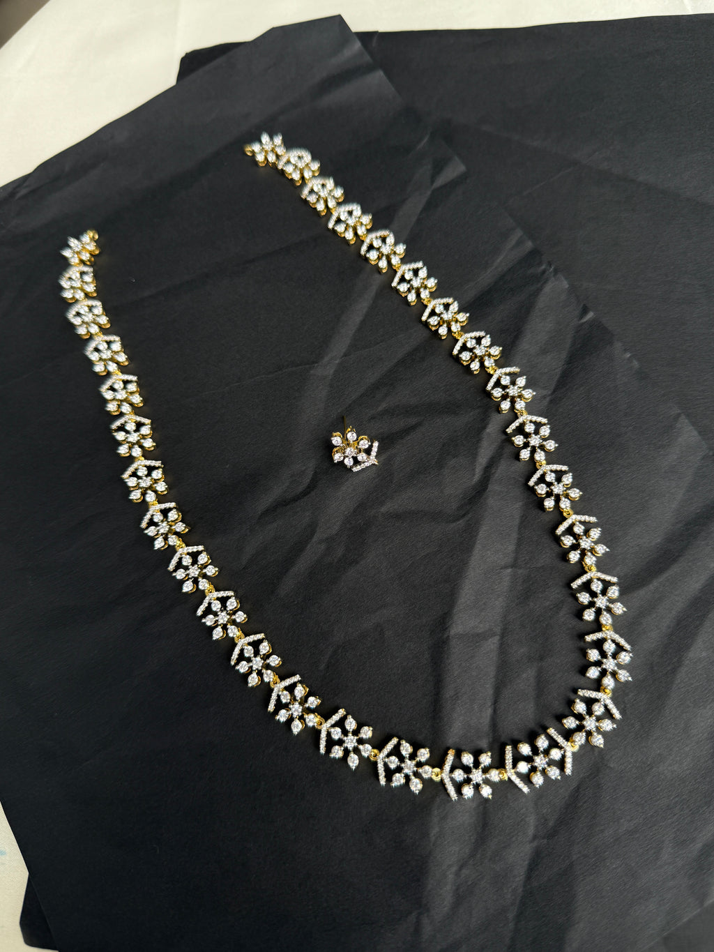 LH2037 Diamond finish flower long haram Neckset with earrings