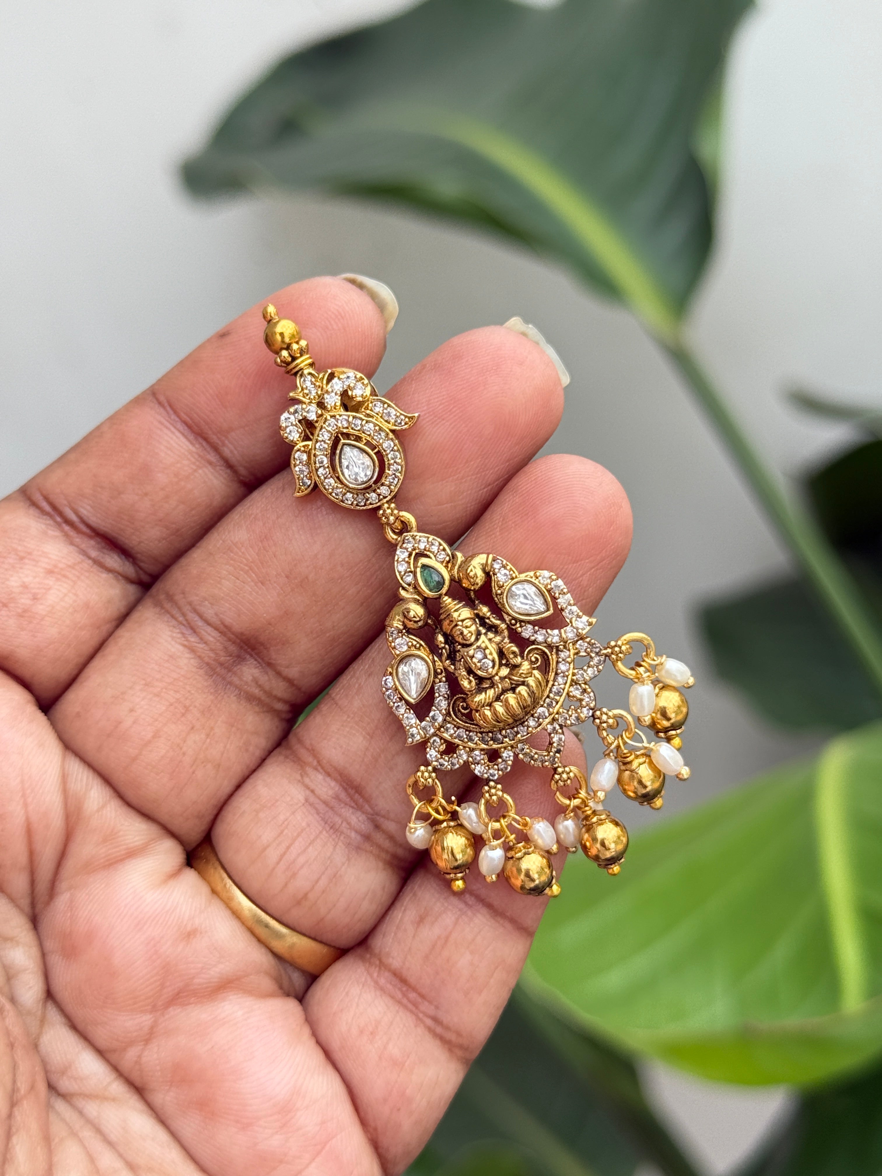 Er85 Lakshmi Devi moissanite chandbali earrings