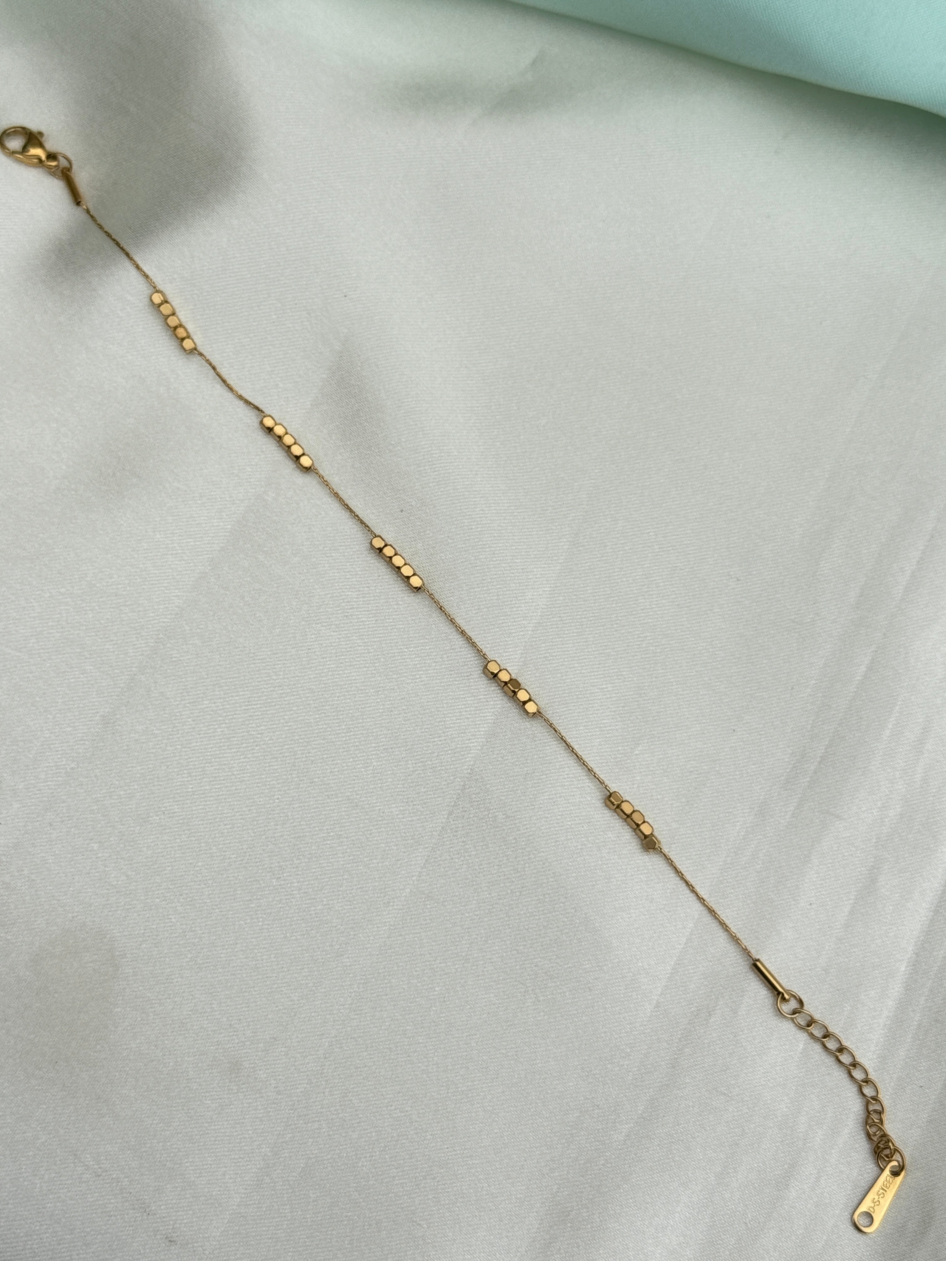Ab631 anti tarnish gold balls 8 inches 2.6 to 2.8 size adjustable chain bracelet