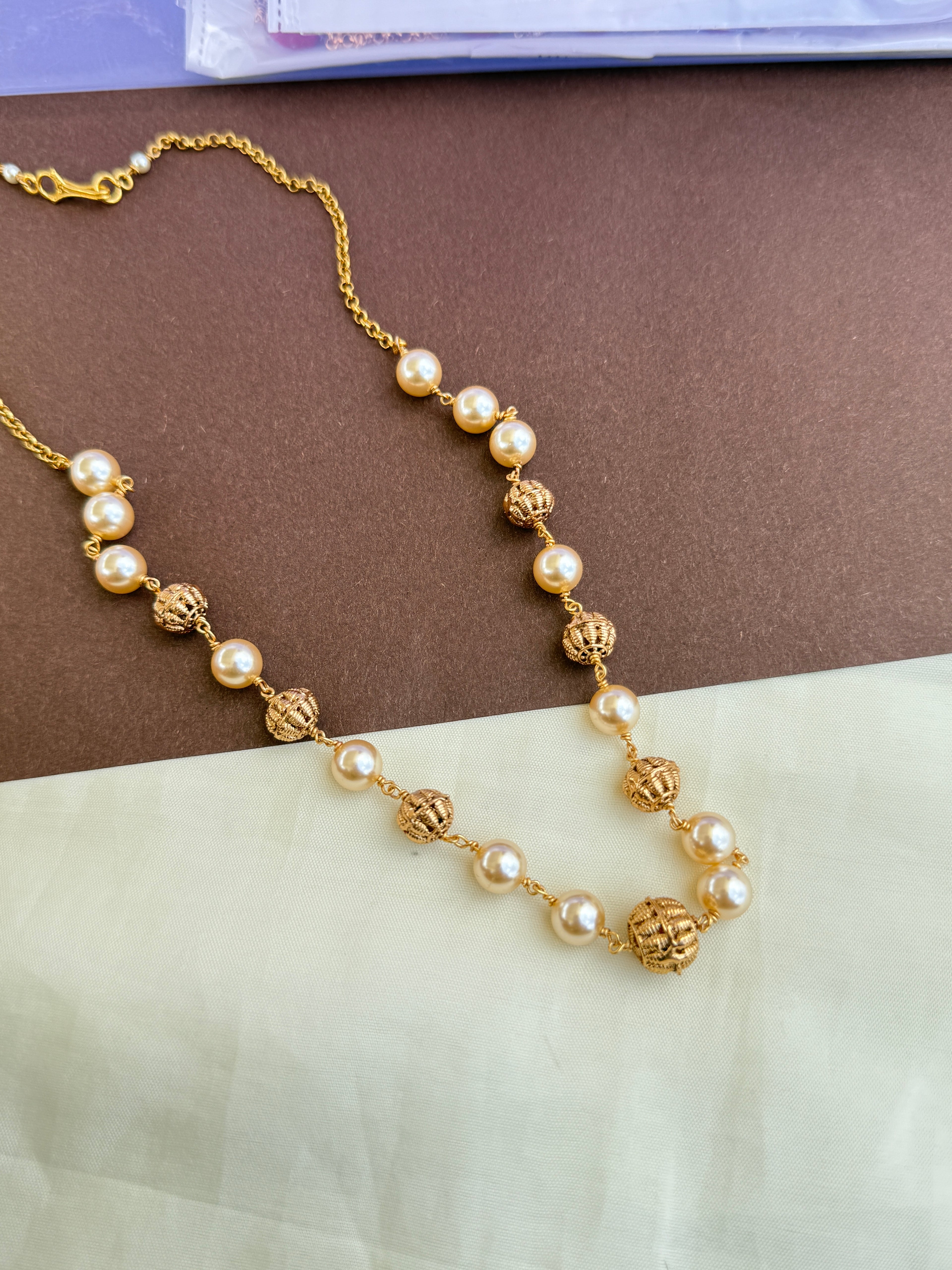 Bb0001 pearl gold ball short  beads chain