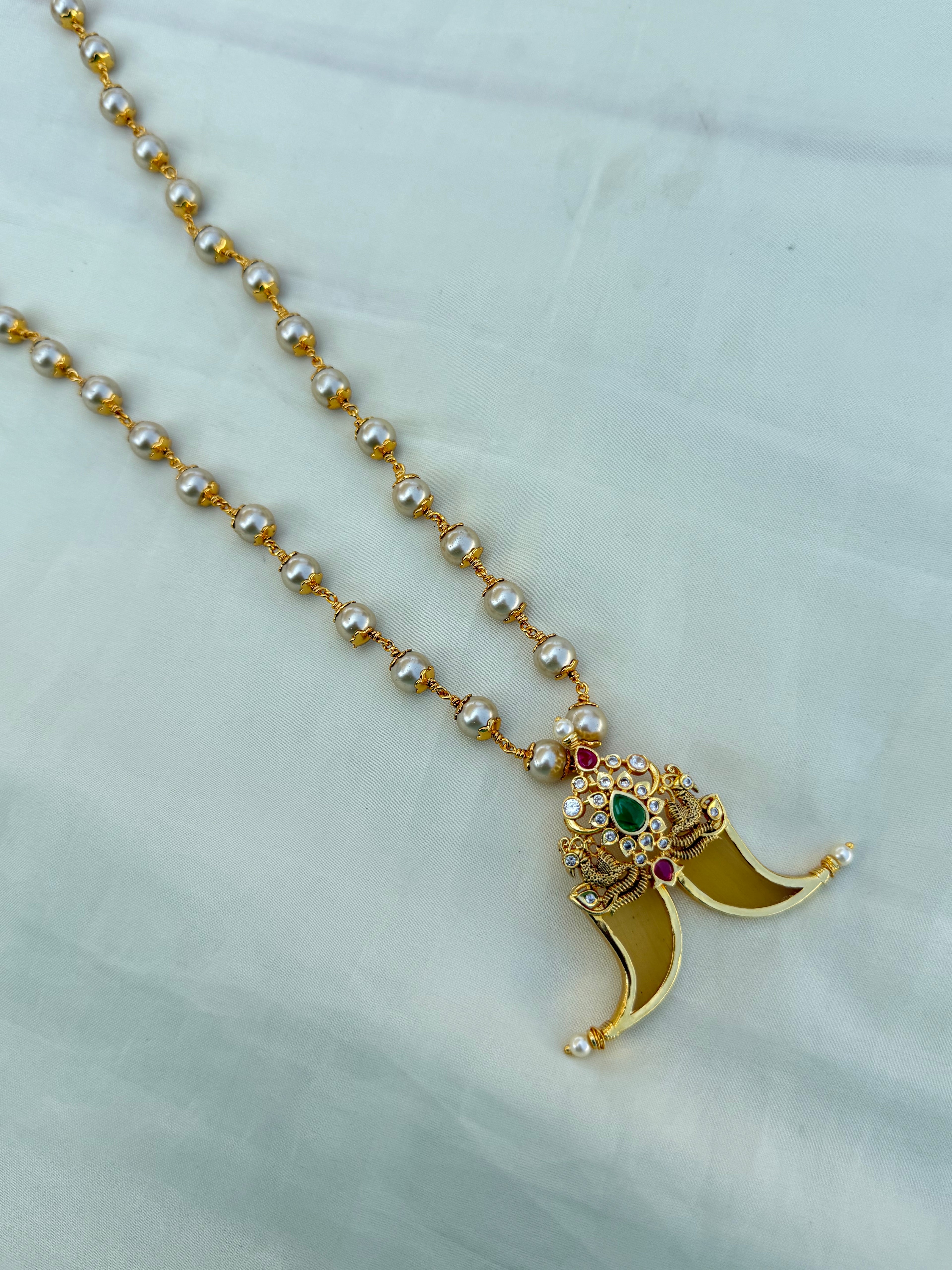 Pg003 multi puligoru pendant with pearl chain