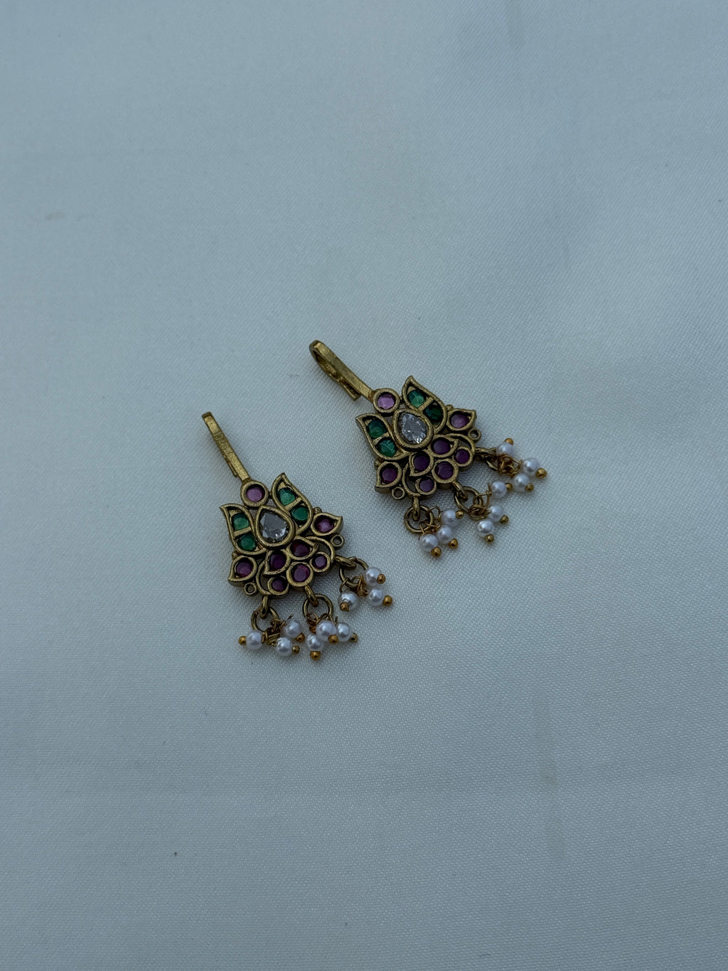 Bg008 Kemp bugadi earrings