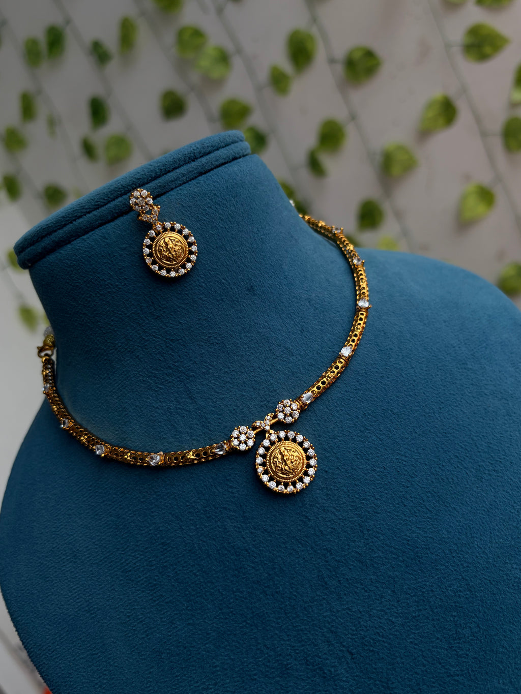Ns845 Lakshmi Devi pendant kante neckset with earrings