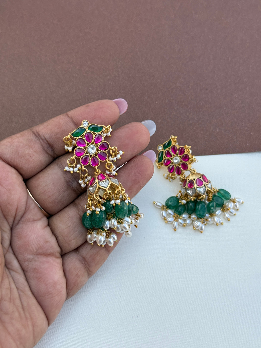 Er157 jadau kundan butta earrings