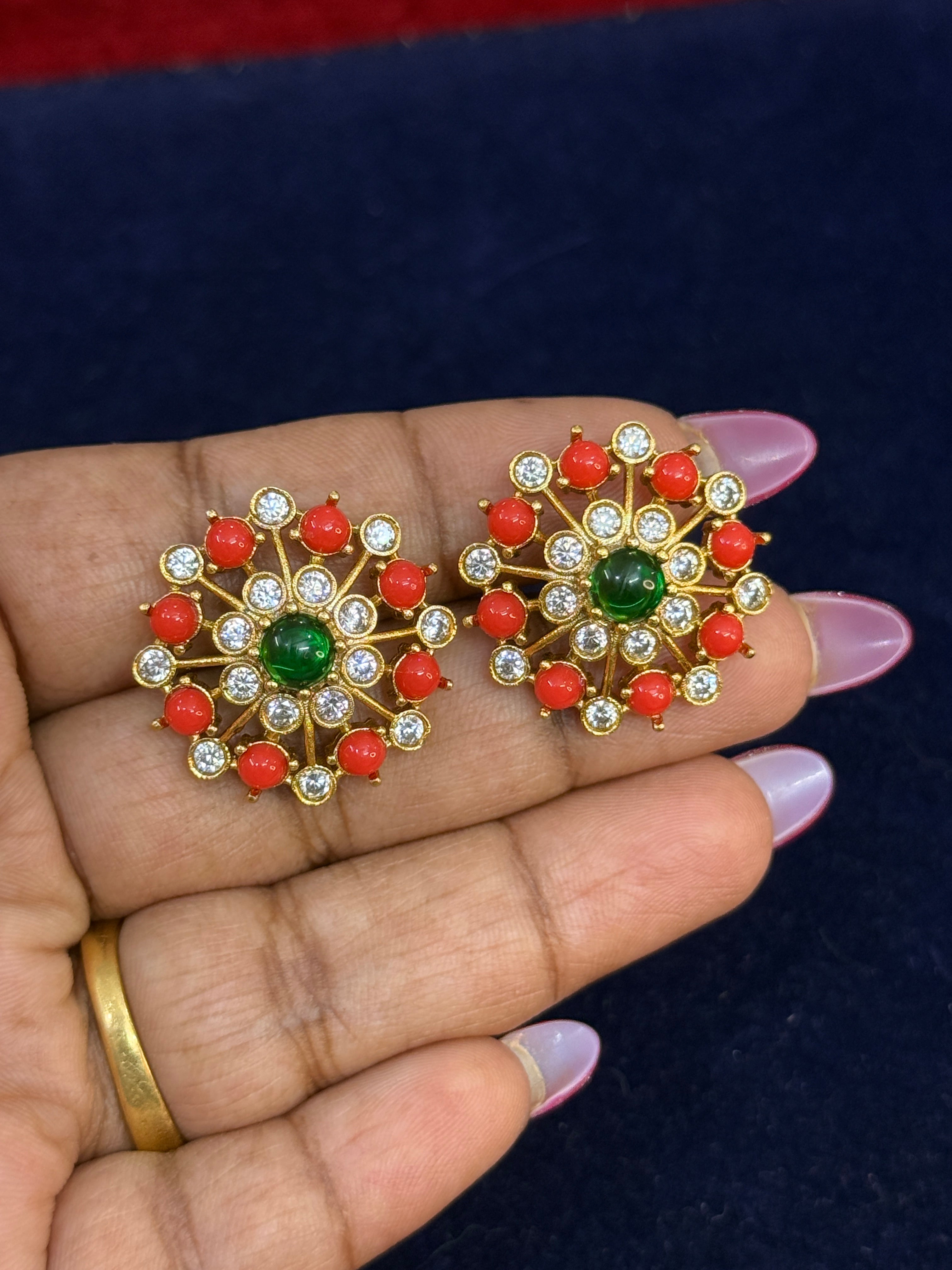 St007 corals studs