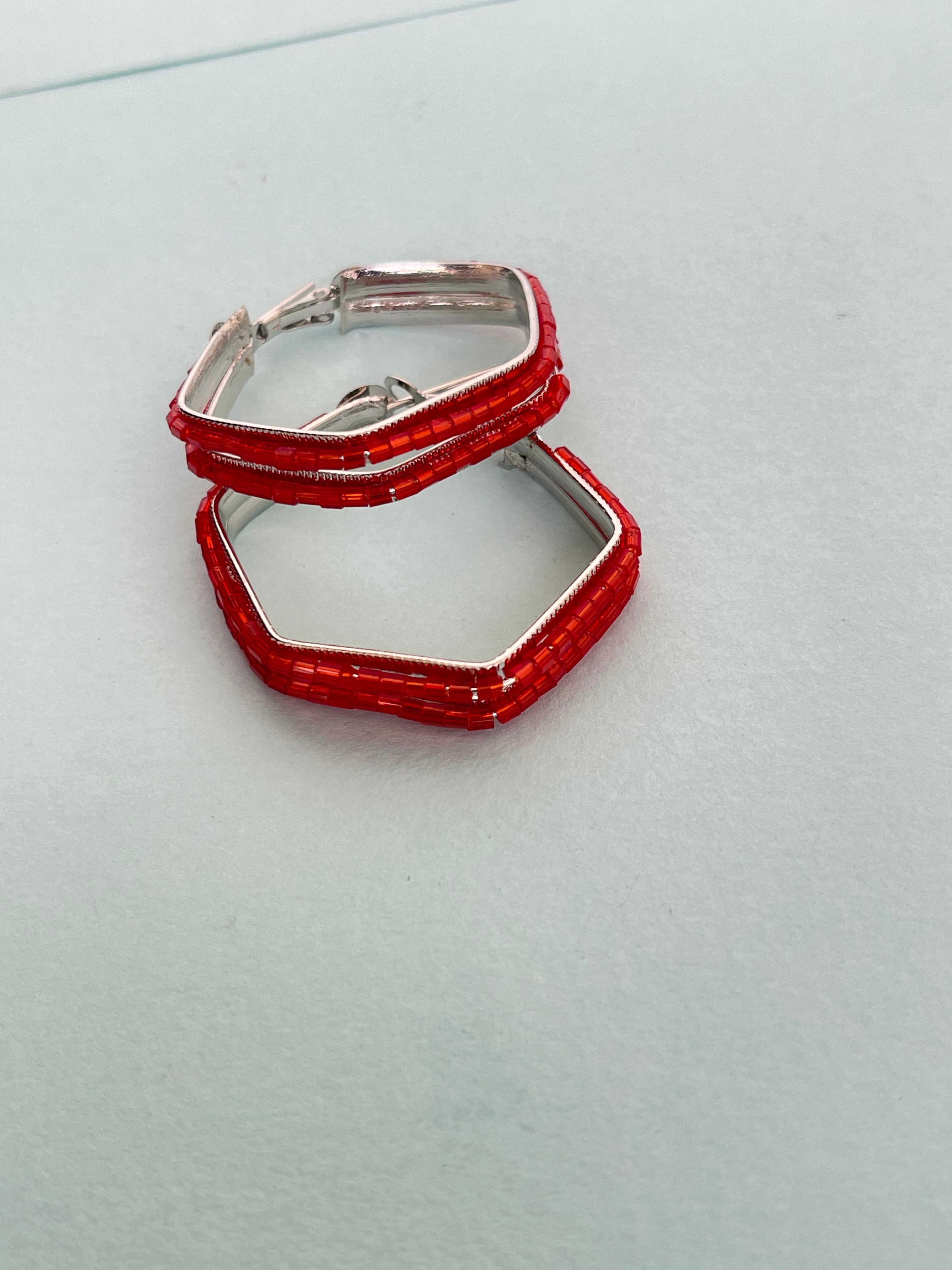 Hoop lightweight earrings