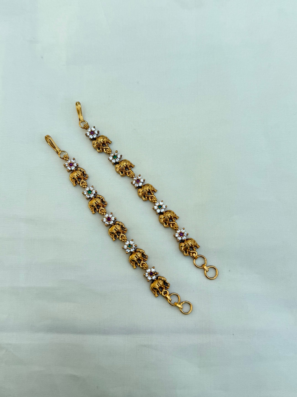 Mt225 elephant matilu(earchains)