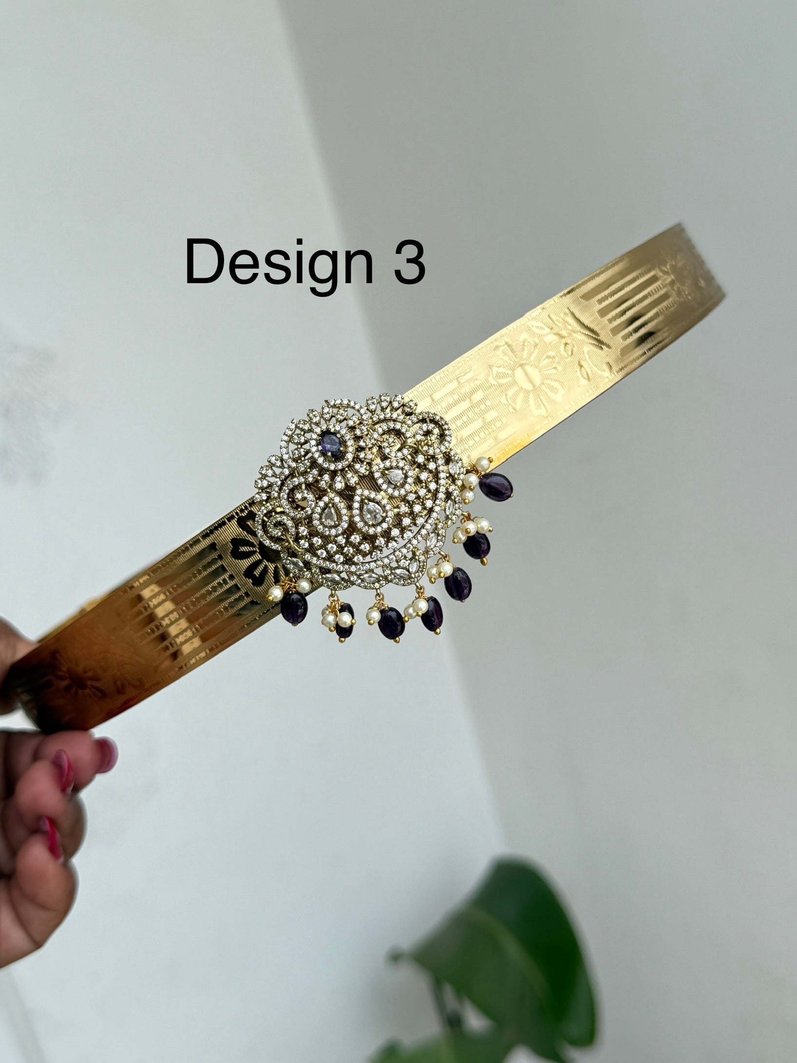 Hb673 adults texture hipbelt with purple beads and pink beads