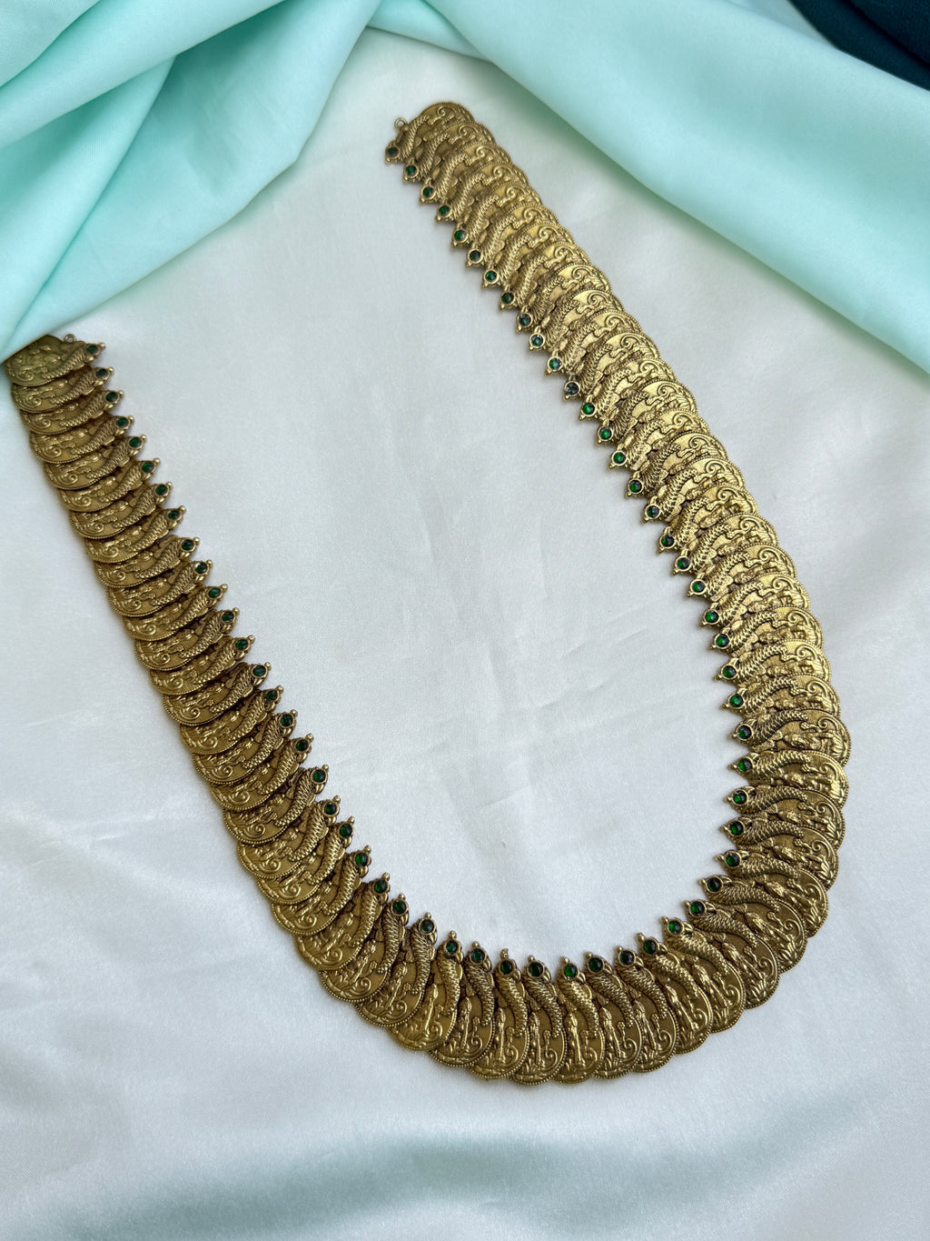 Traditional unique Kasu long neckset with Green Stones Lh604