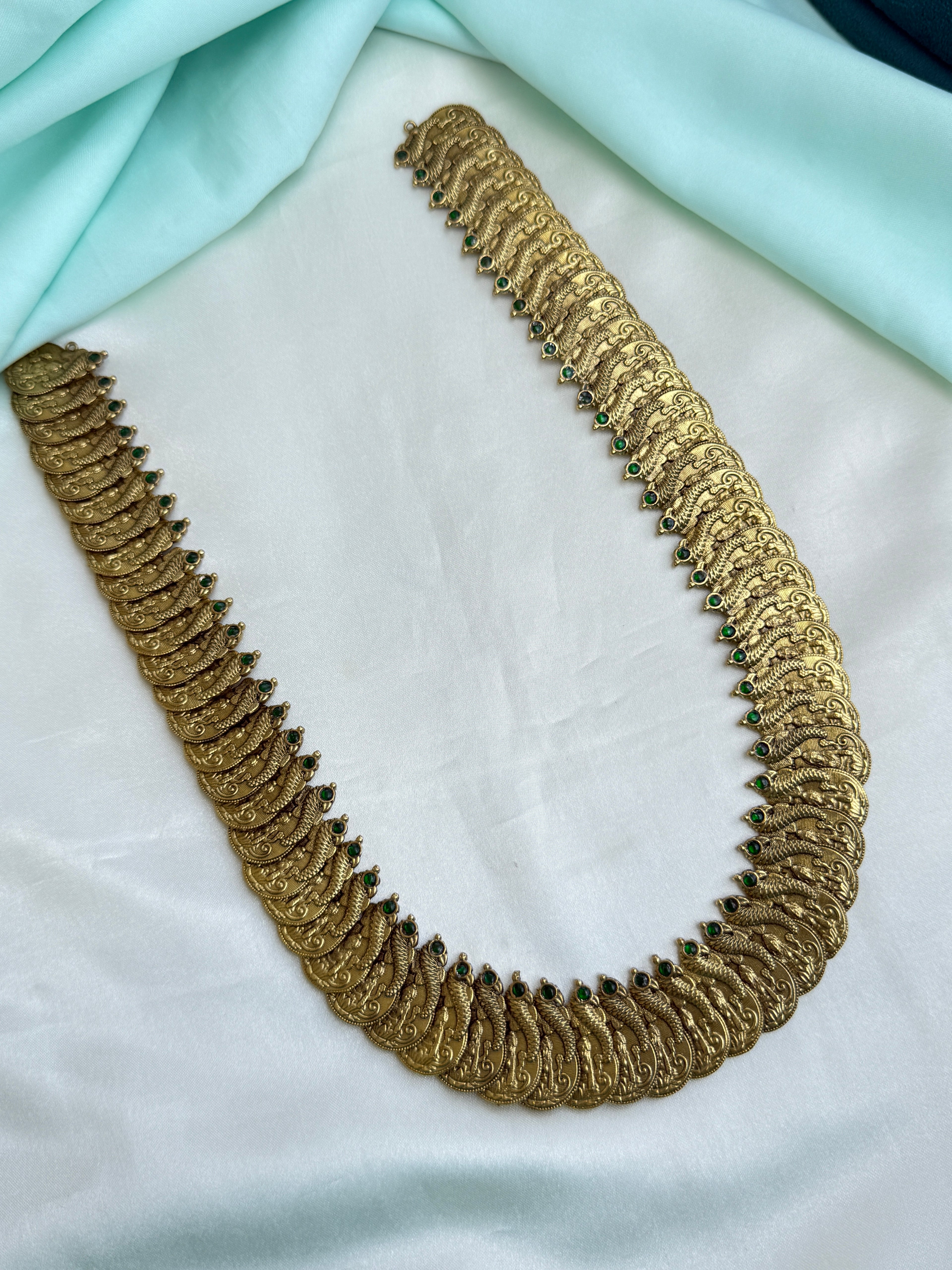 Traditional unique Kasu long neckset with Green Stones Lh604