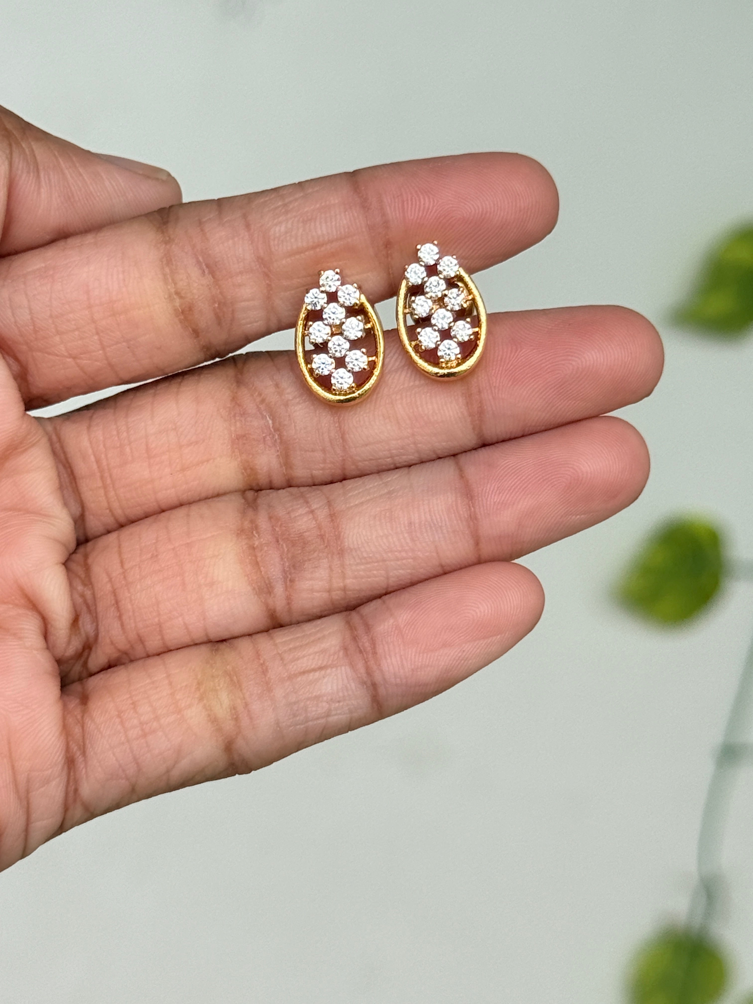 Ph535 panchaloham oval studs