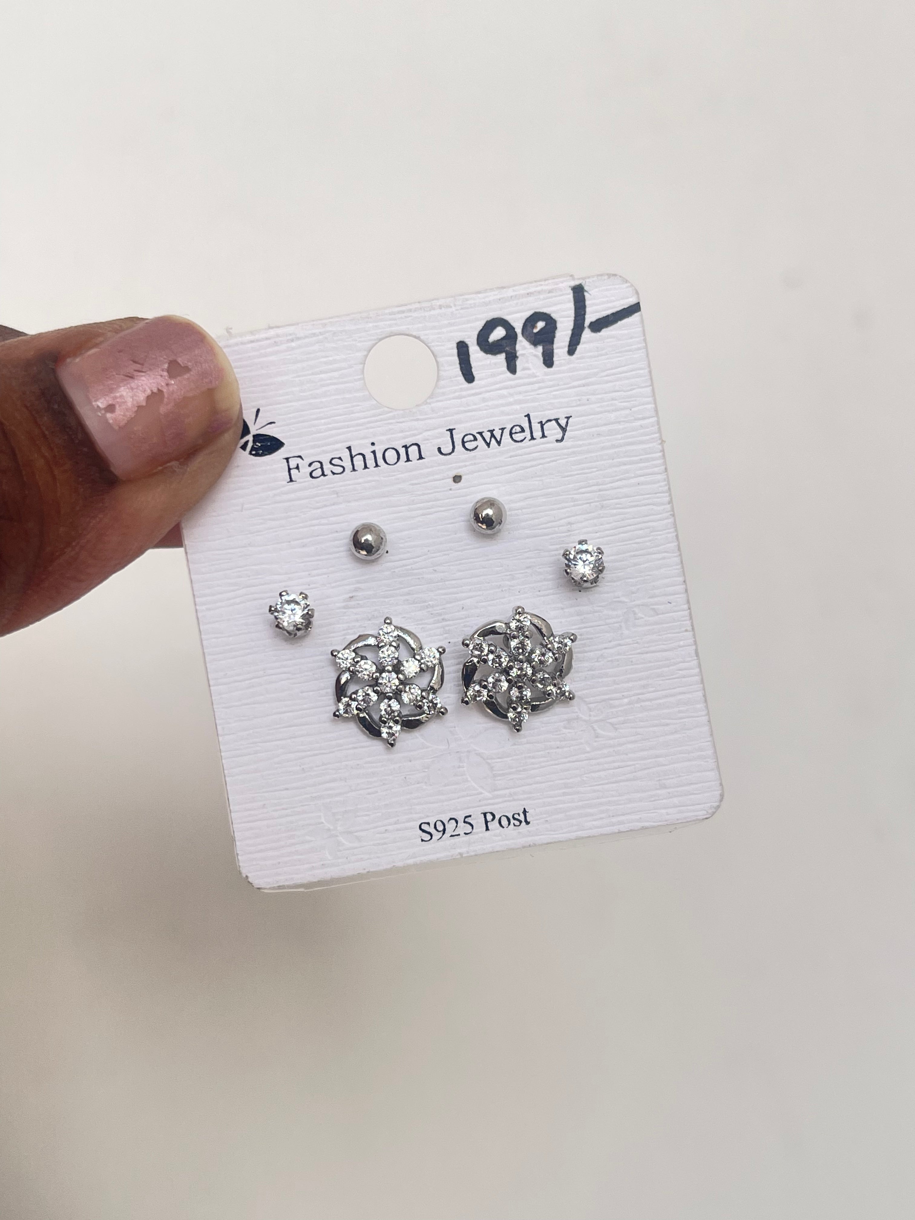 Silver 6 petals flower pack of 3 studs