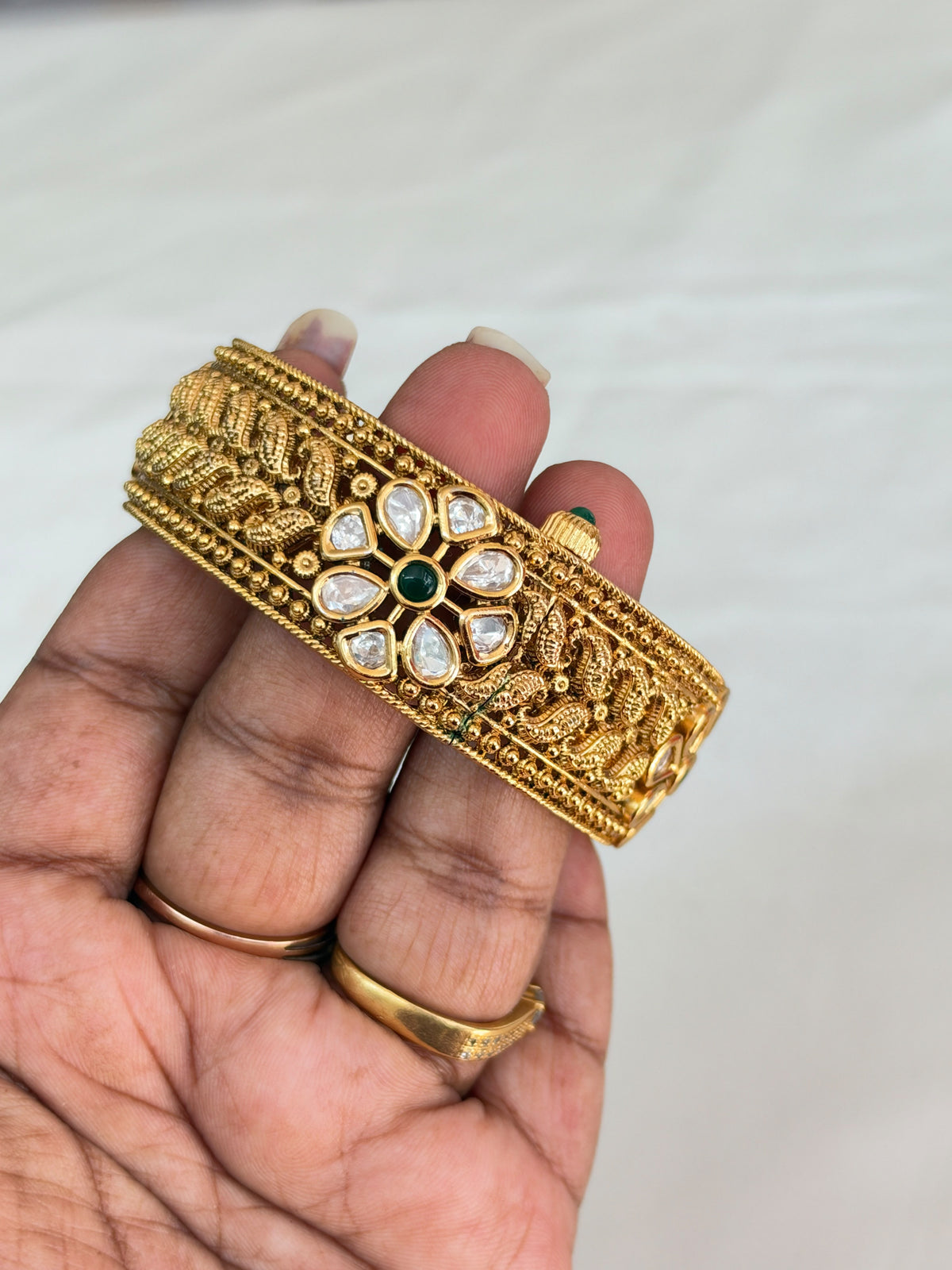 Sb701 antic nakshi openable bangles