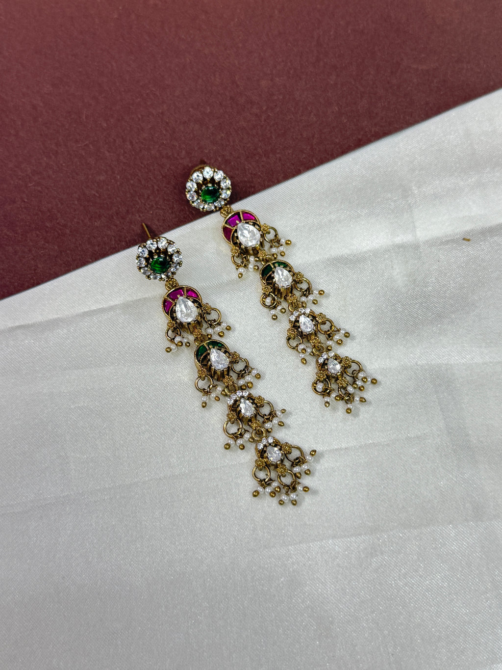 Er110 jadau Kundan tassels