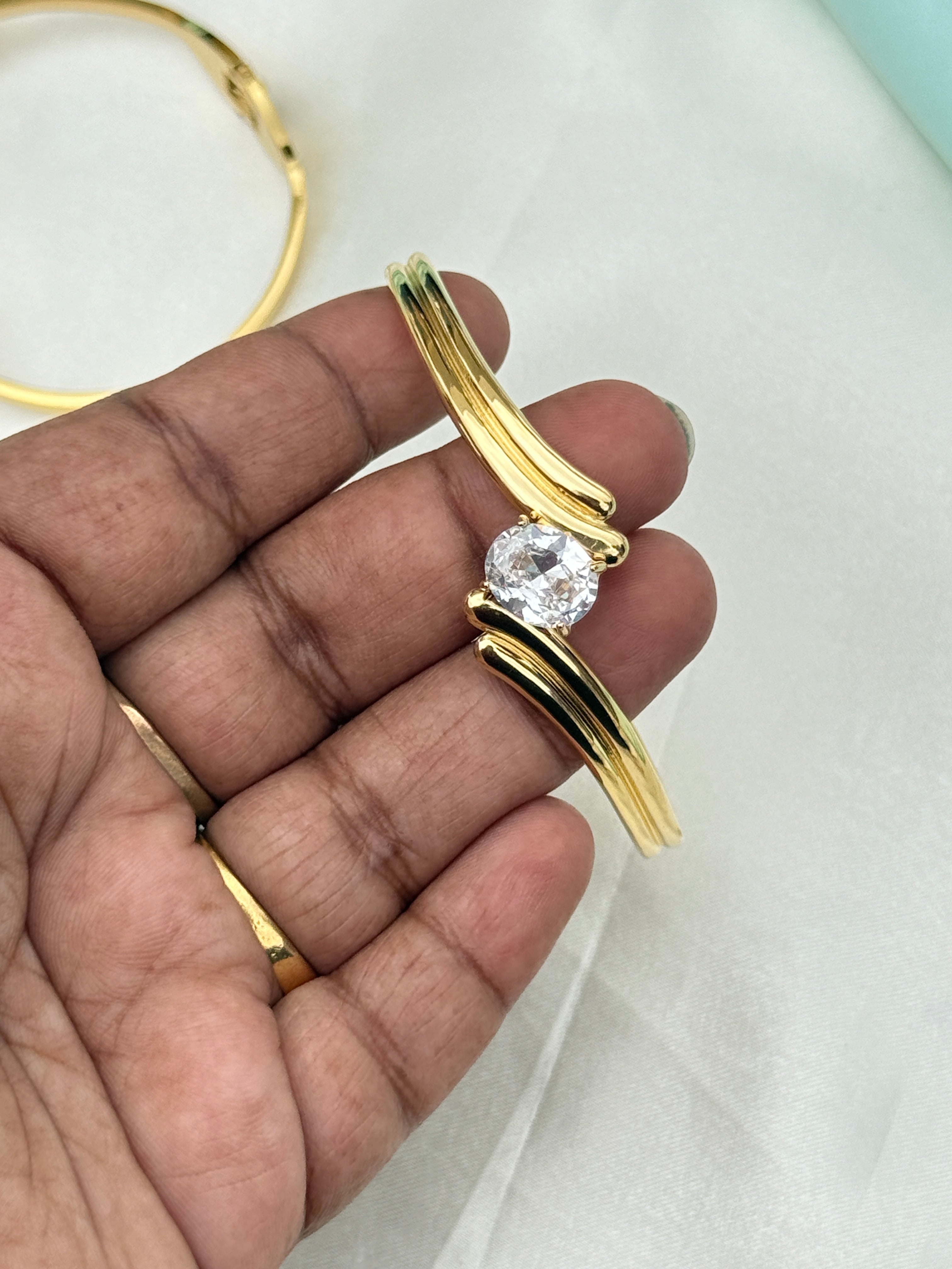 Ab589 anti tarnish single stone 2:4 to 2:6 size opeanable kada bracelet