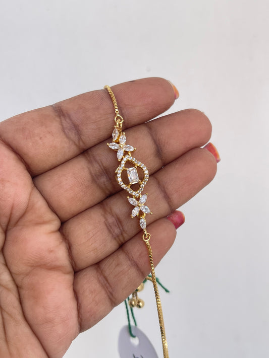 Gold adjustable bracelet