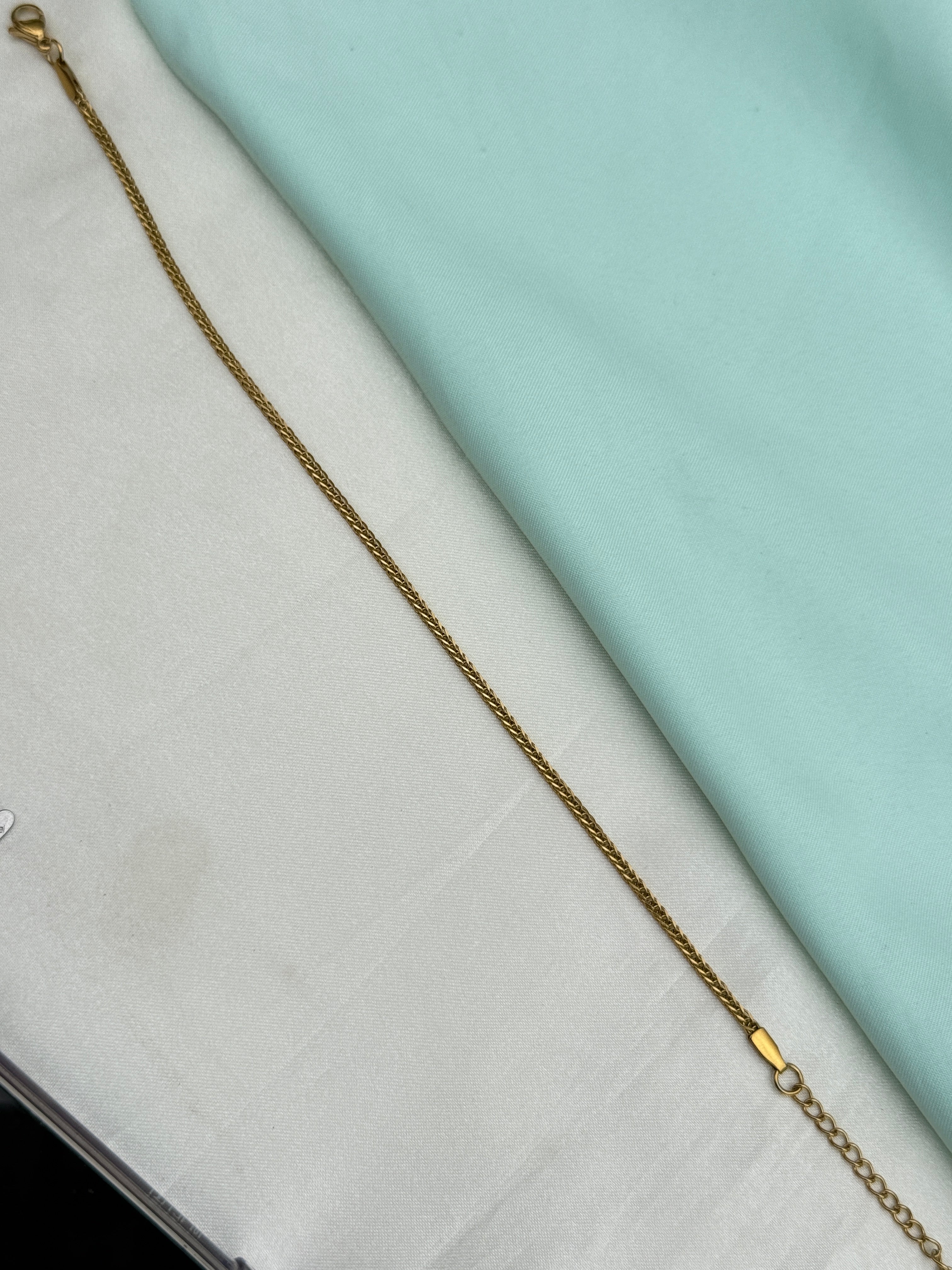 Ak143 anti tarnish 10.5 inches single piece 199 and 2 pieces 398 adjustable anklets