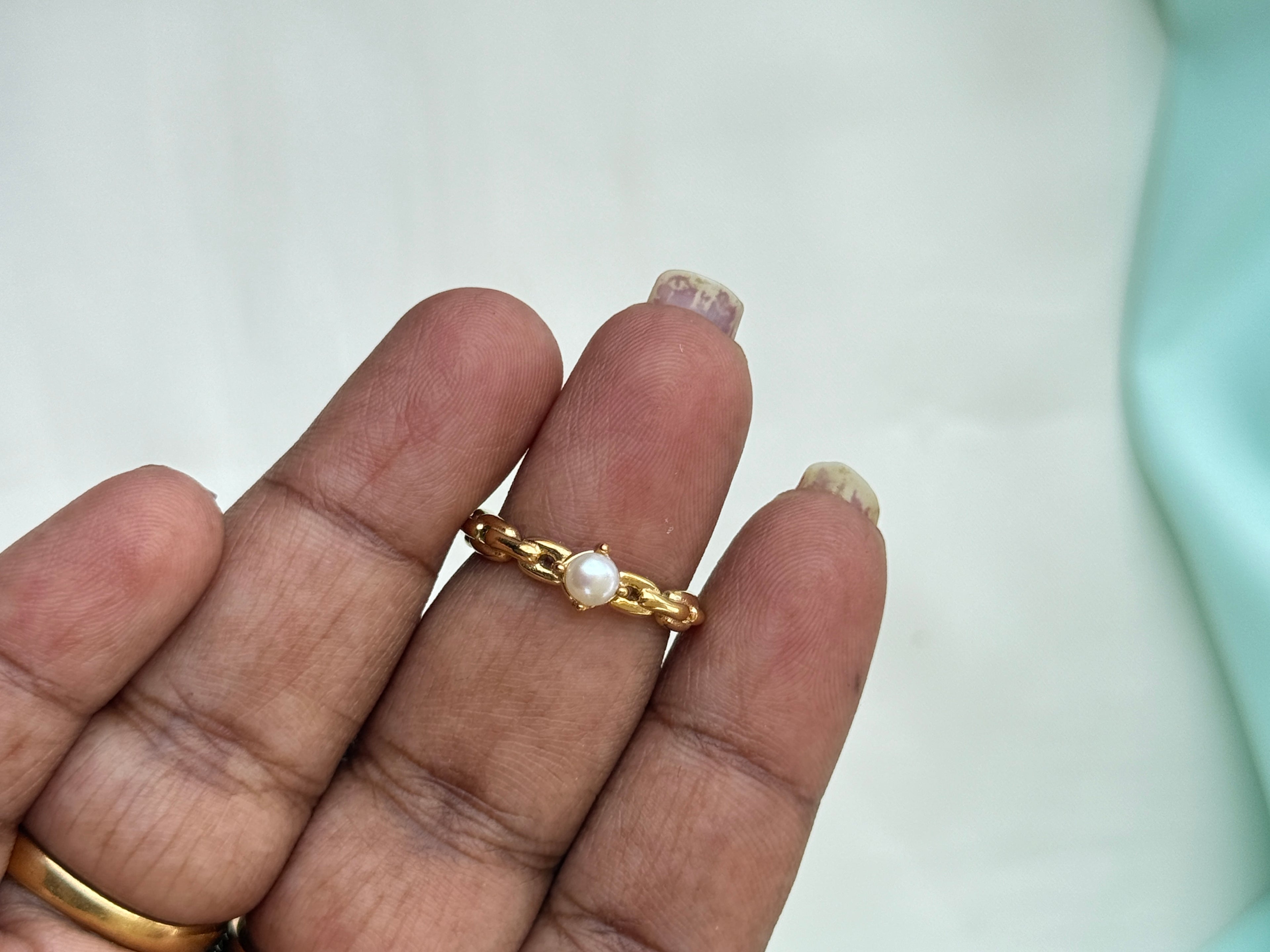 Rg094 anti tarnish pearl finger rings