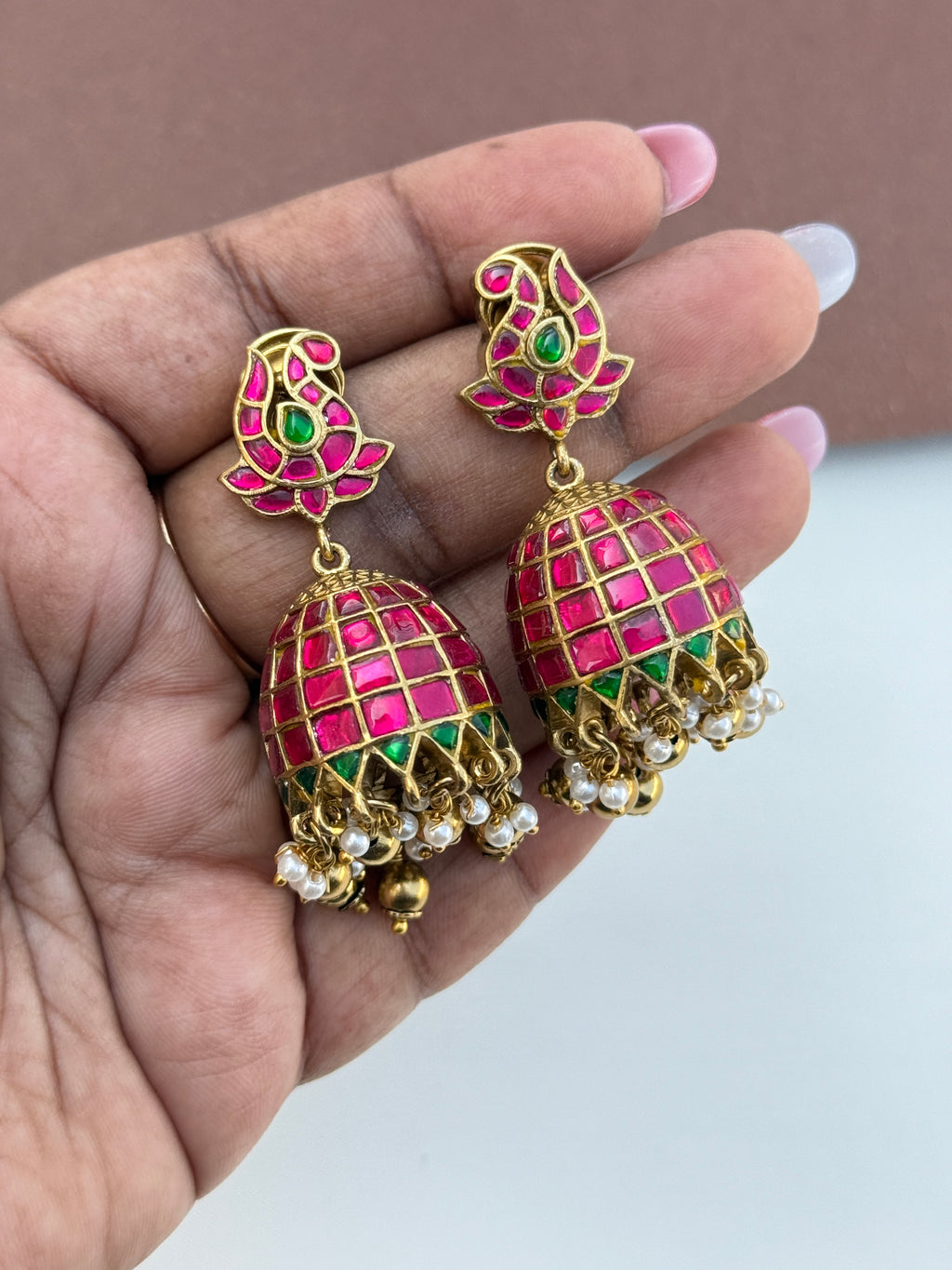 Er162 jadau kundan peacock gold ball butta earrings