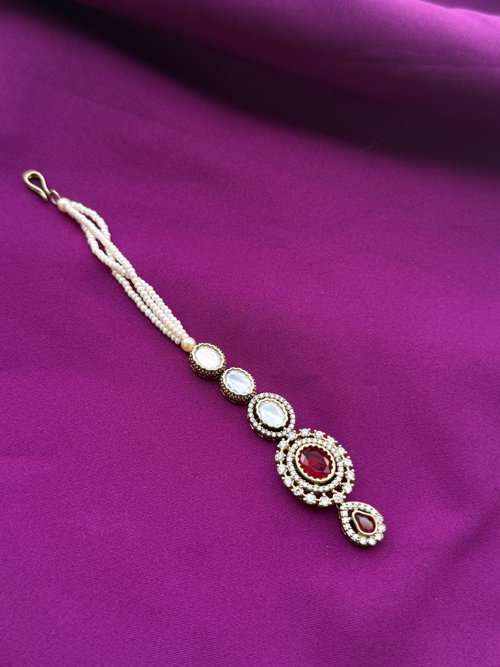 Mossinaite stones 3 layers pearls tikka tk807