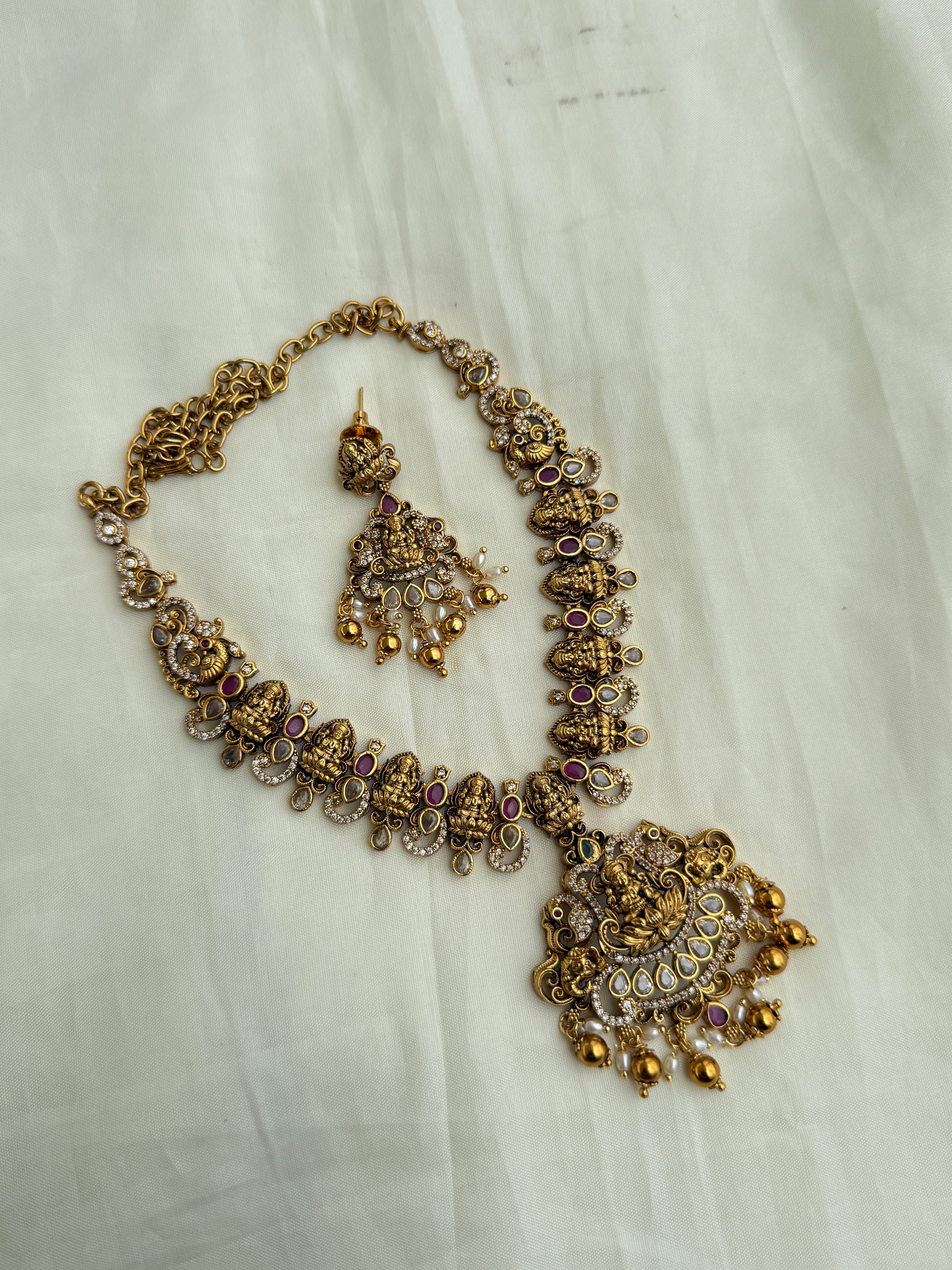 Ns313 nakshi Lakshmi Devi neckset