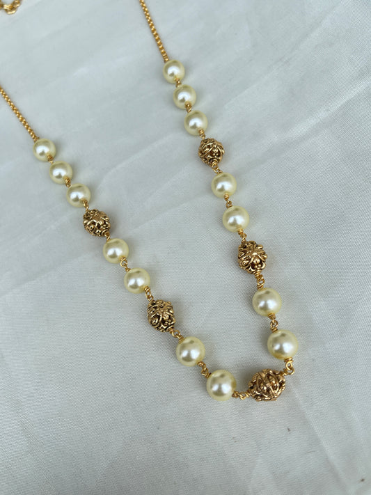 Nakshi balls with pearl single line chain