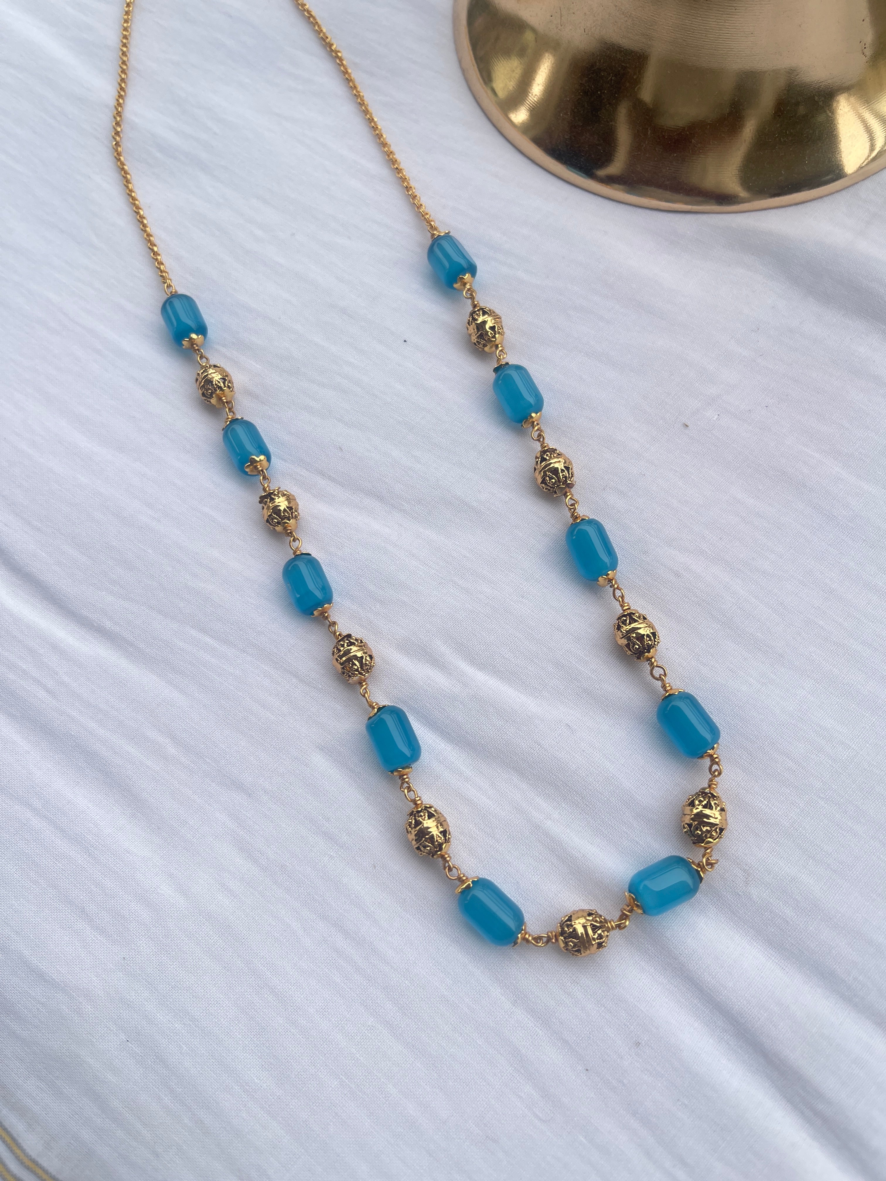 Sky-blue beads gold balls short chain