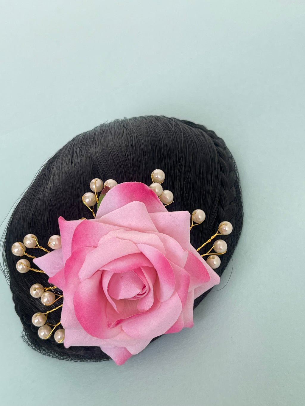 Hair bun with flower