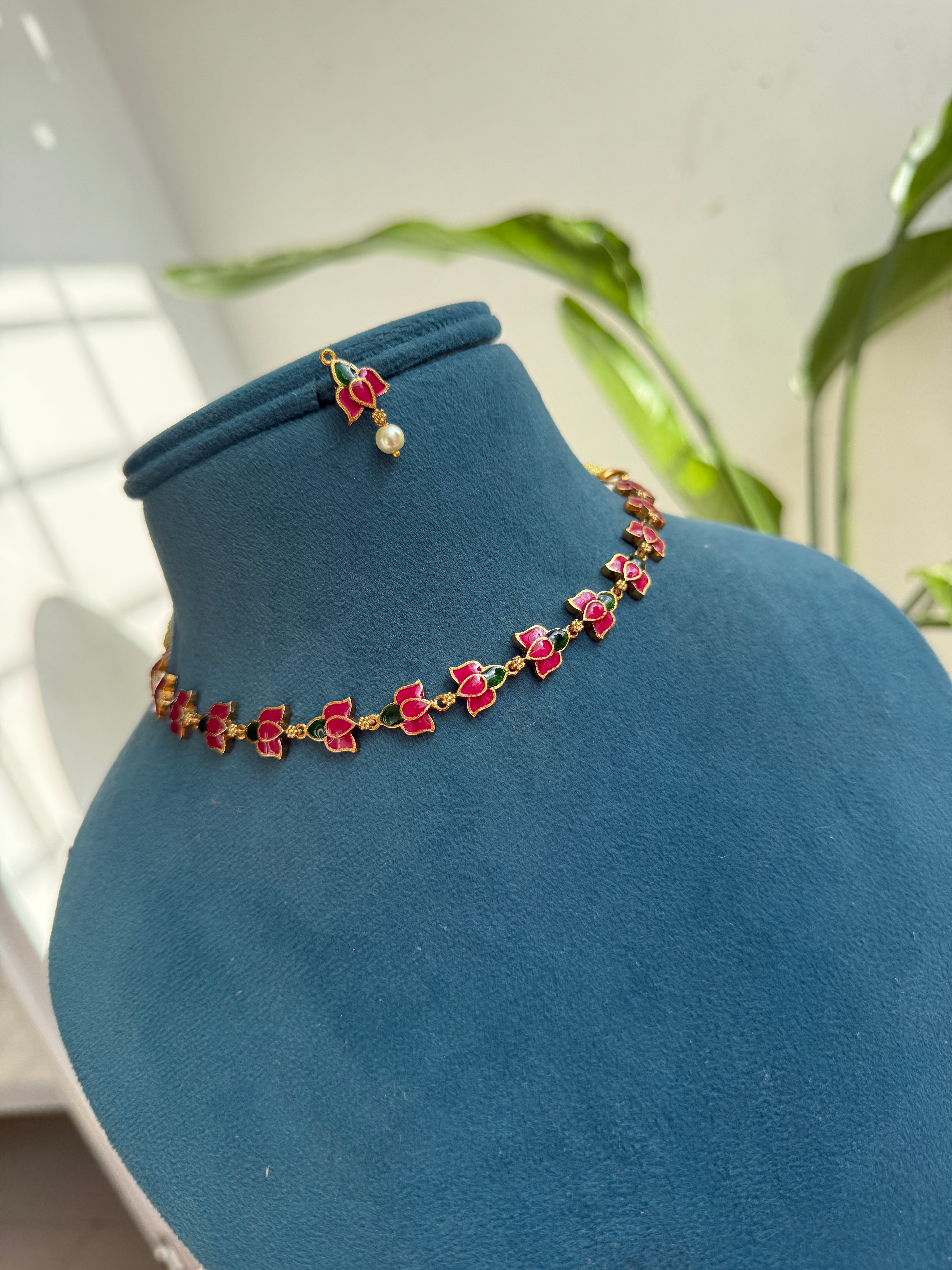 Ns466 Simple lotus neckset