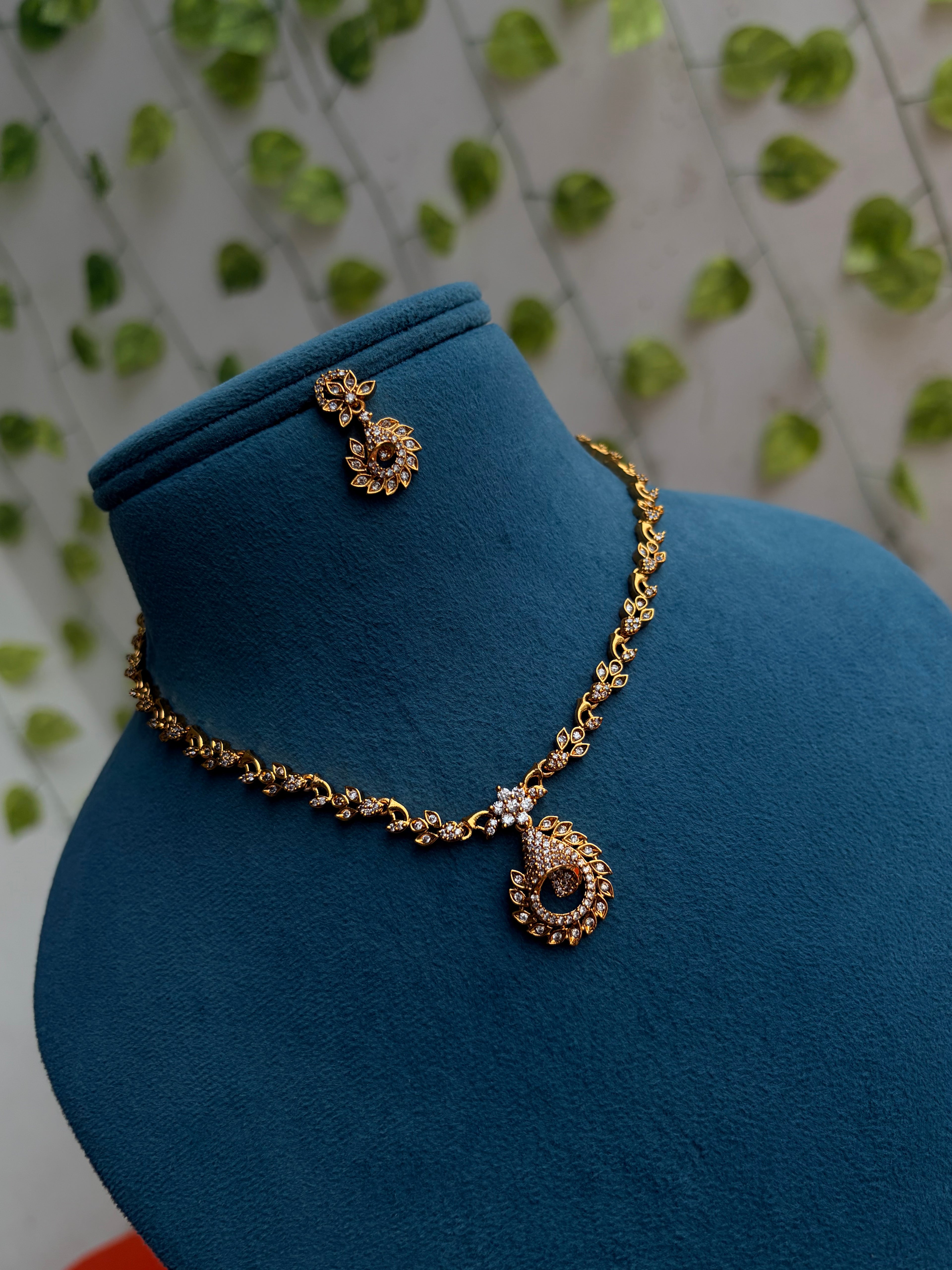 Ns856 Shanku flower leafs short neckset with earrings