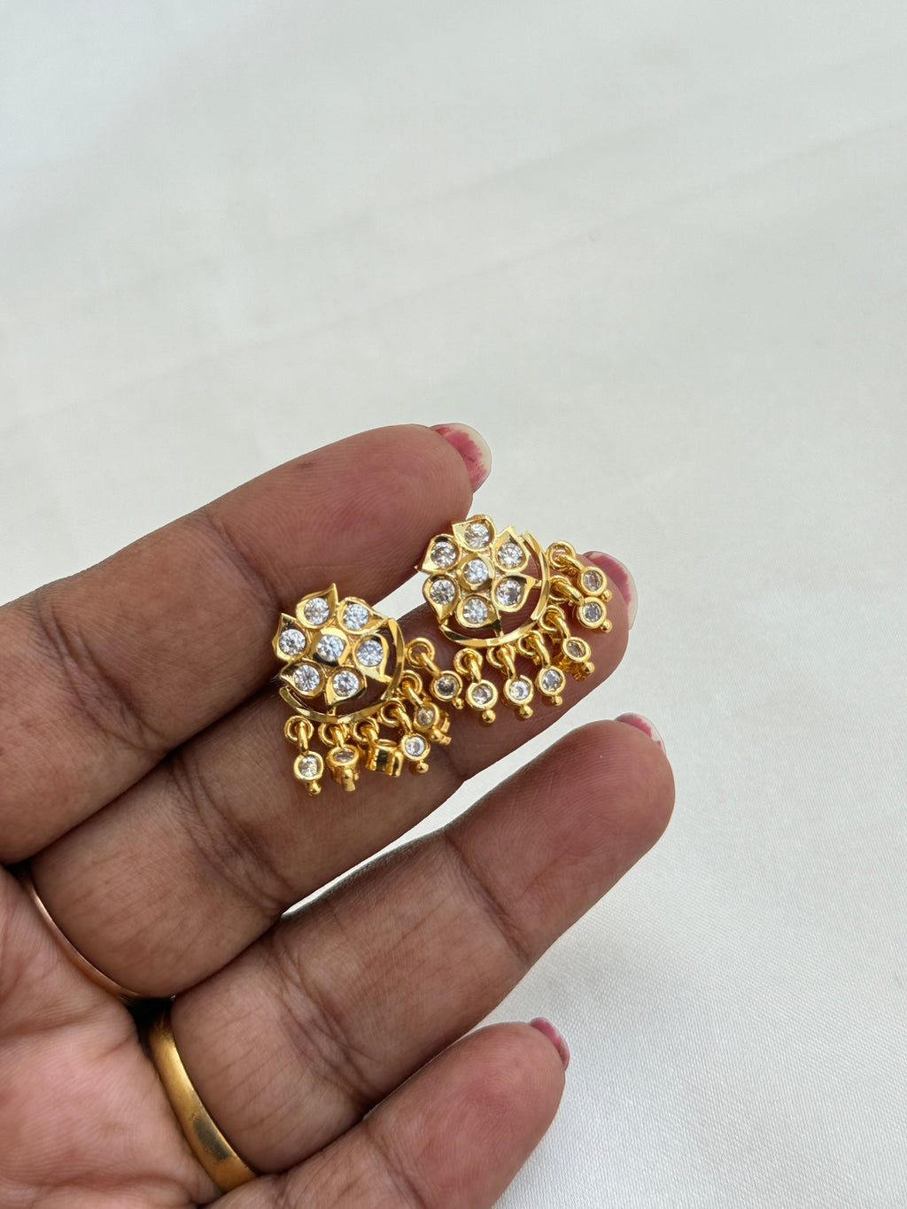 Panchaloham flower stone hanging back screw earrings ph806