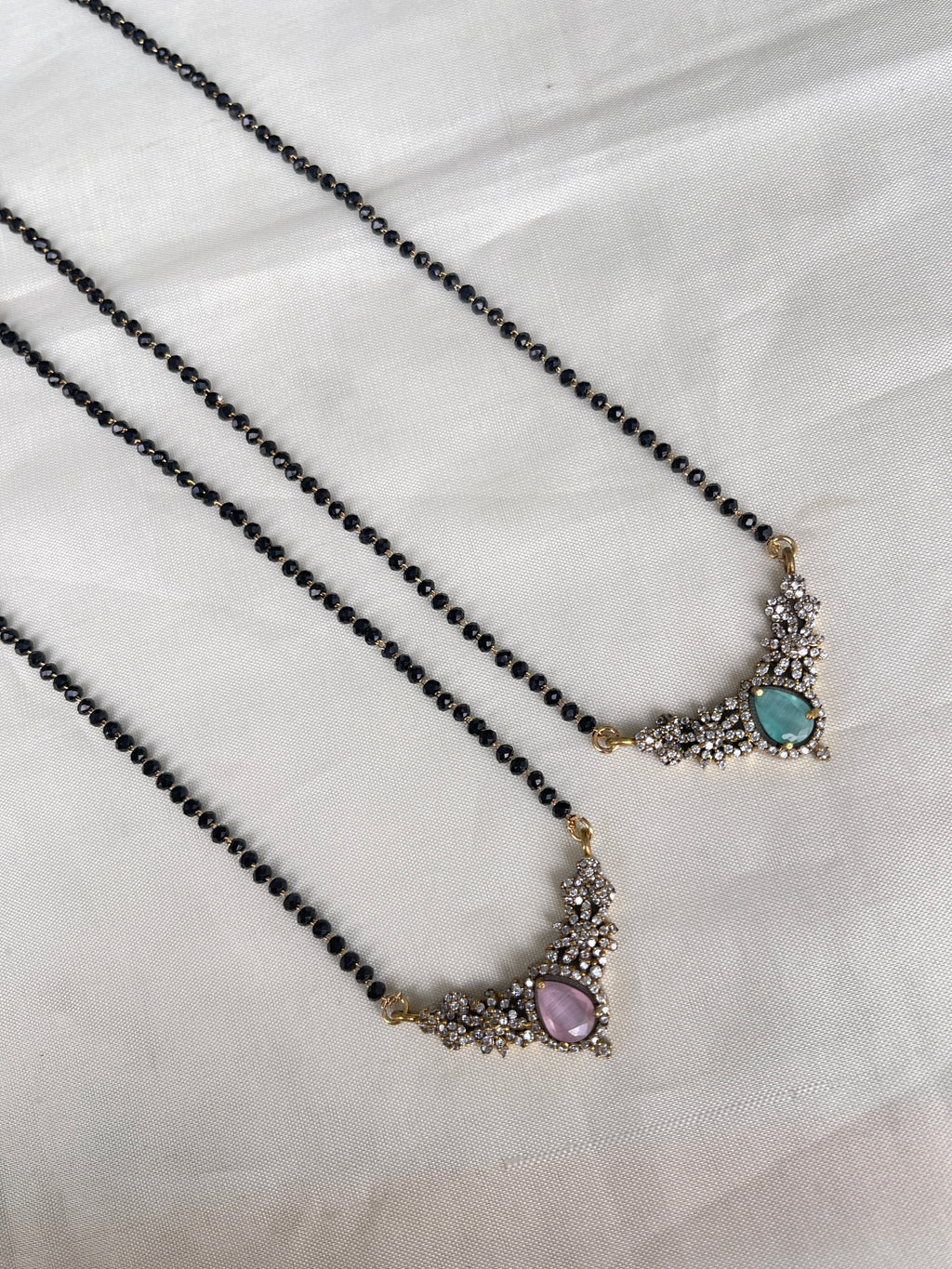 Single line 18inches Victorian short blackbeads bb1619