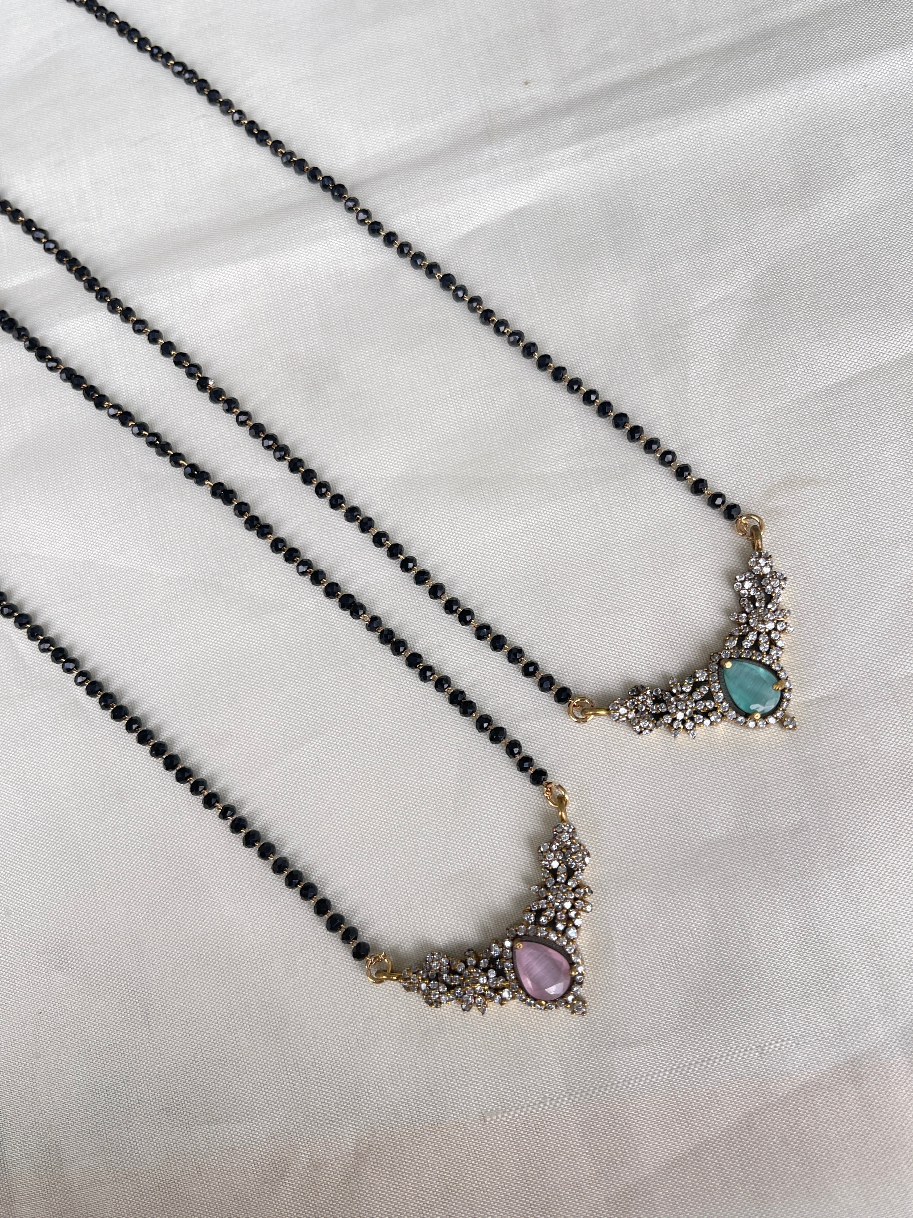 Single line 18inches Victorian short blackbeads bb1619