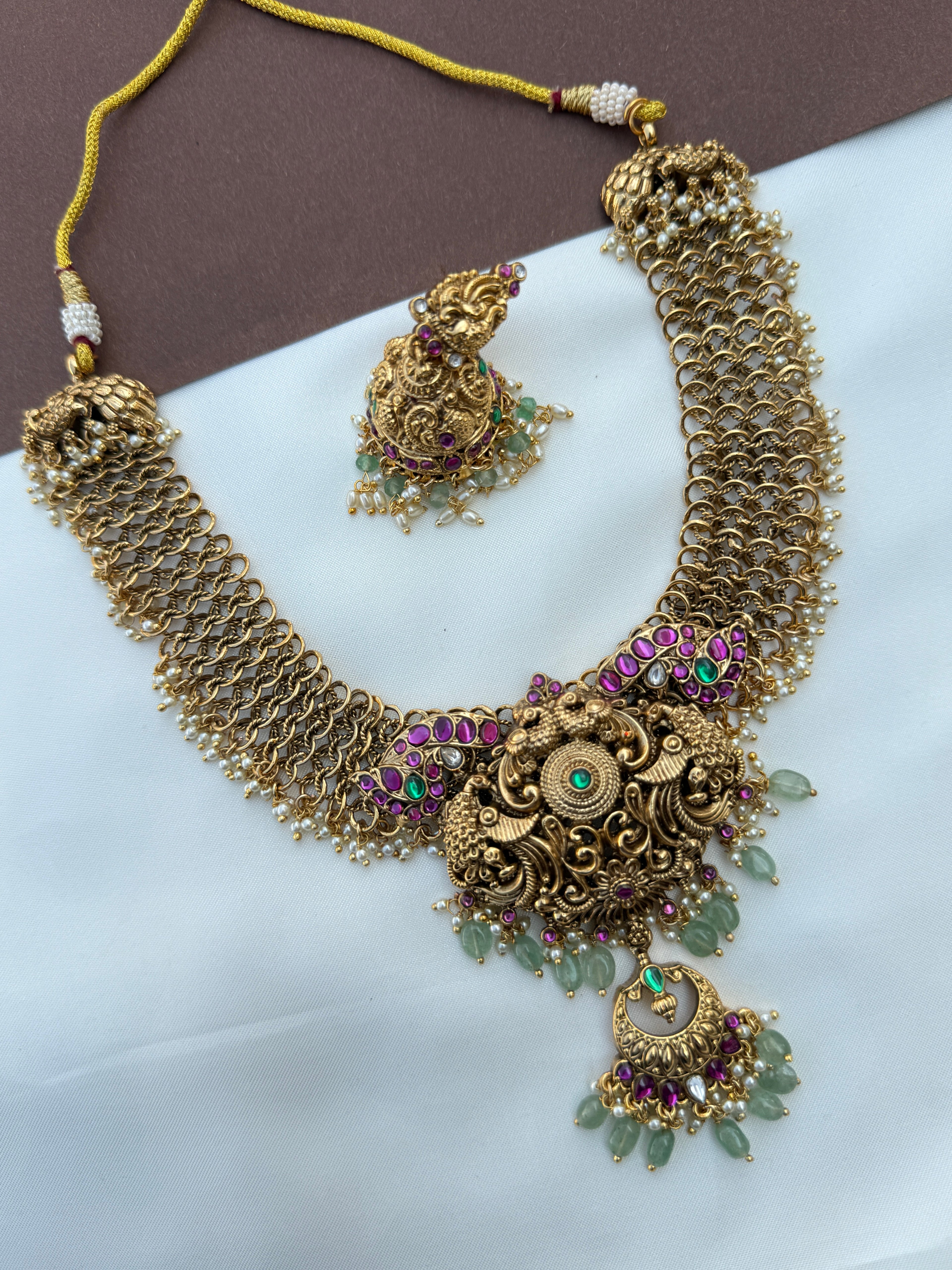 Ns650 jadau kundan nakshi golden loop neckset
