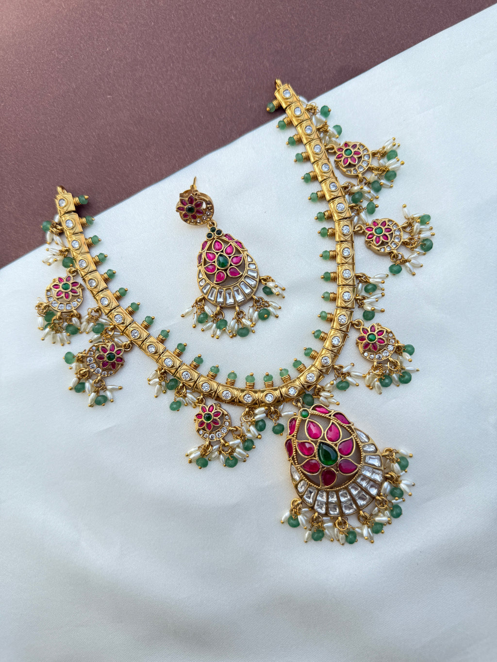 Ns595 jadau Kundan guttapusalu neckset
