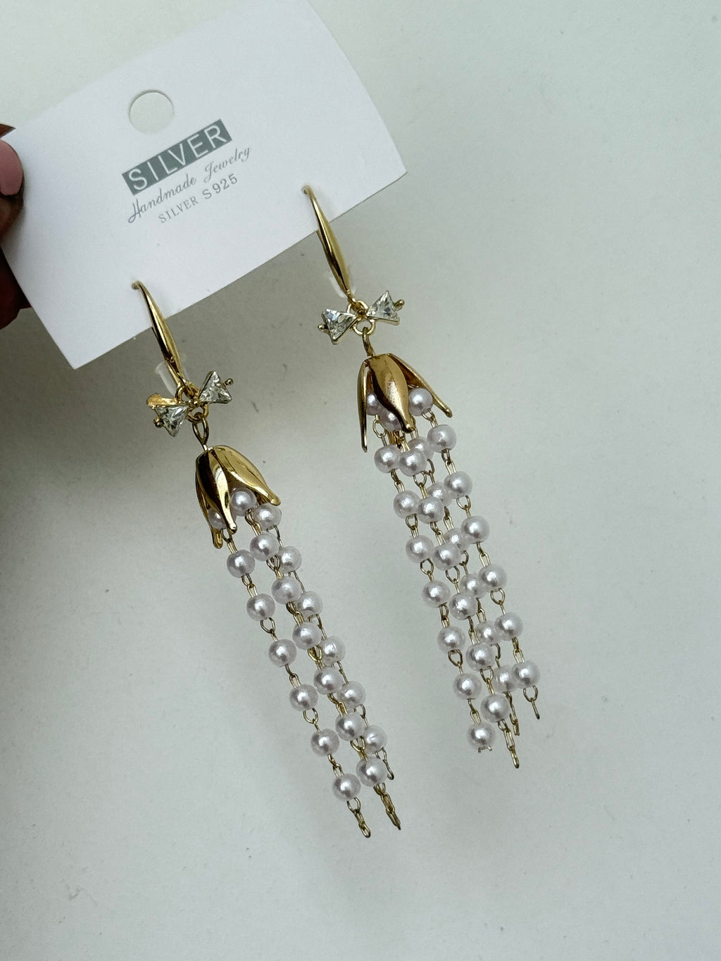 We506 pearl  tassels