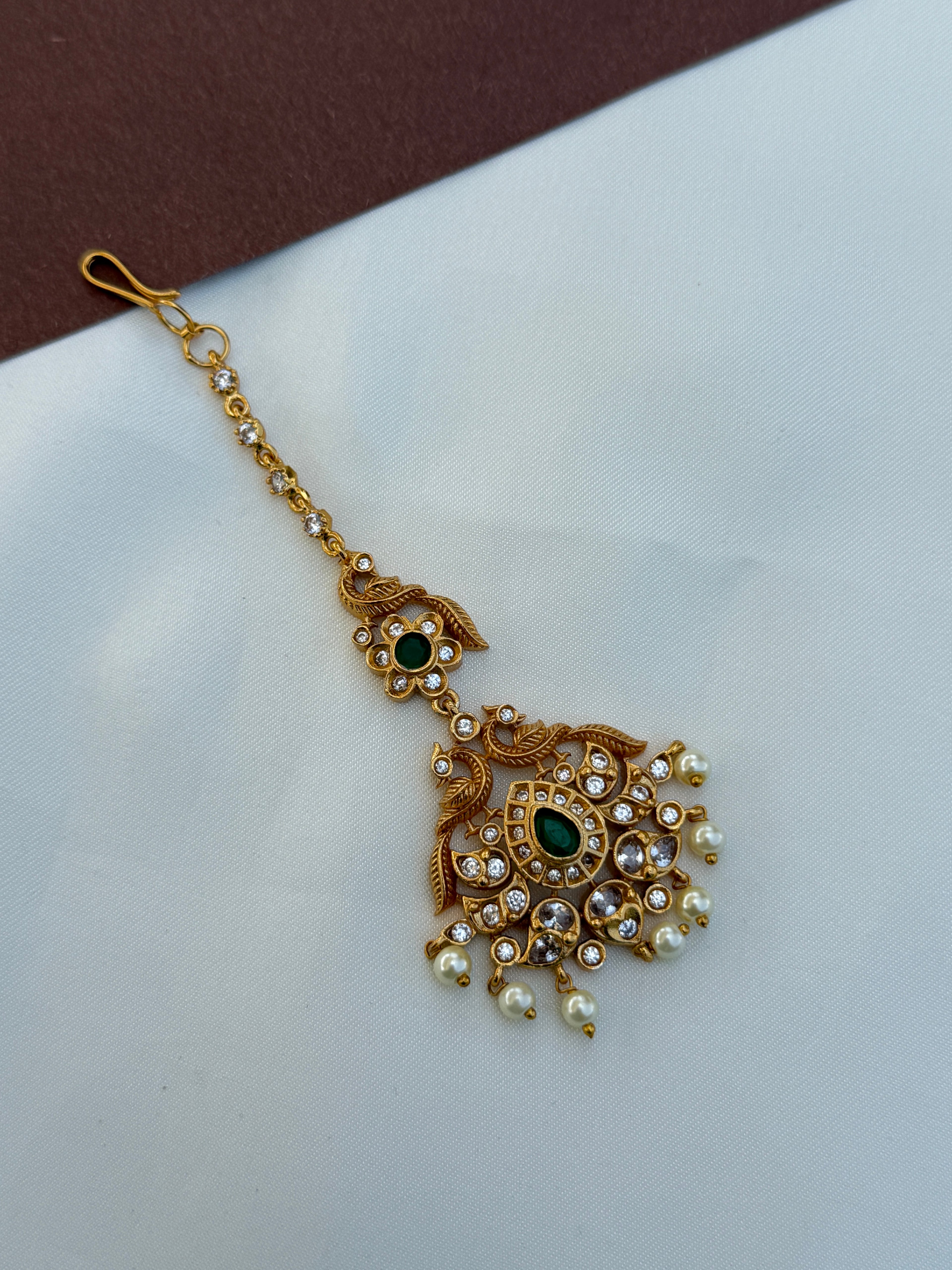 Tk717 dual peacock green stone tikka