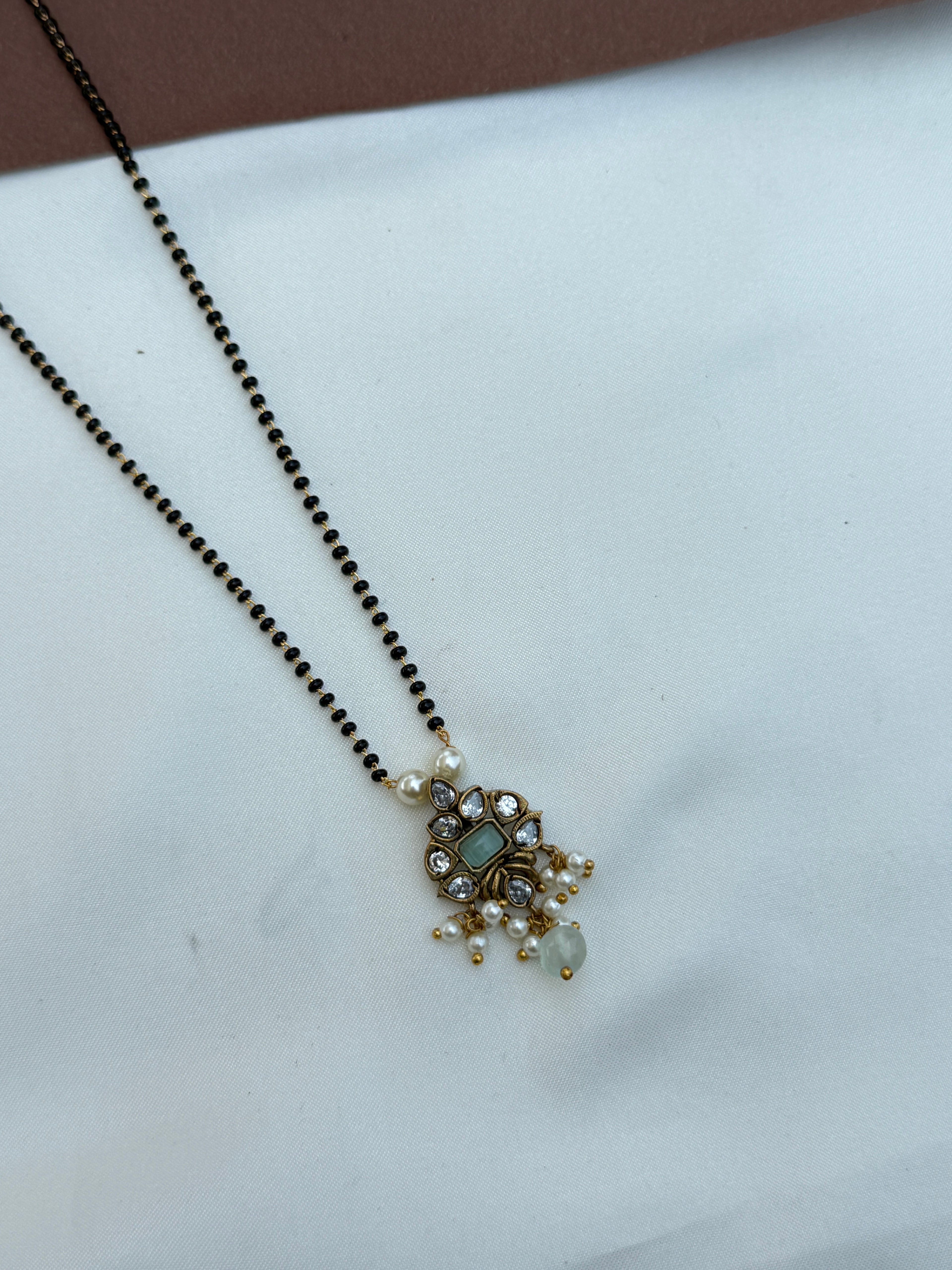 Bb082 18 inches single line blackbeads