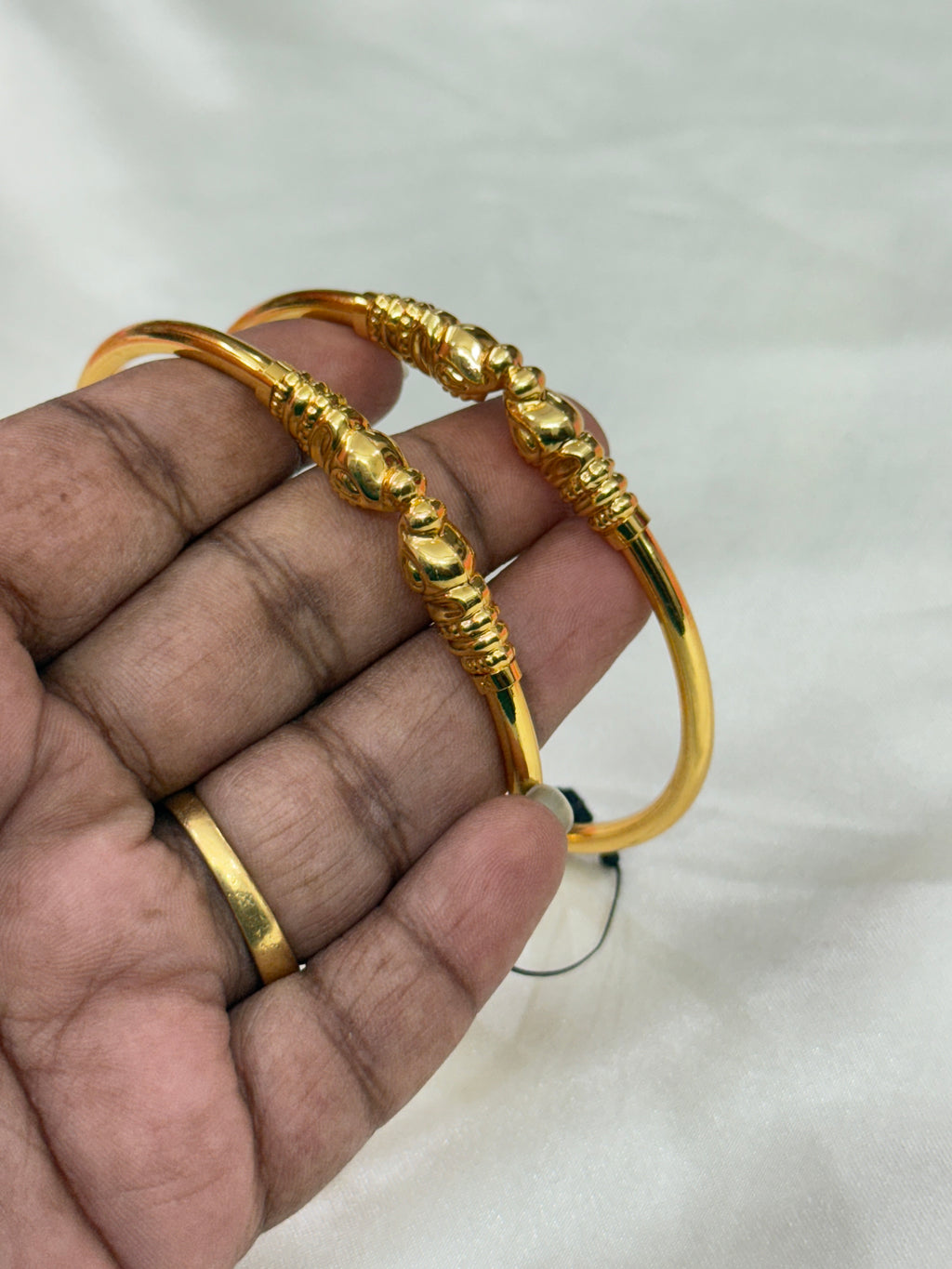 Sb138 gold elephant kada bangles