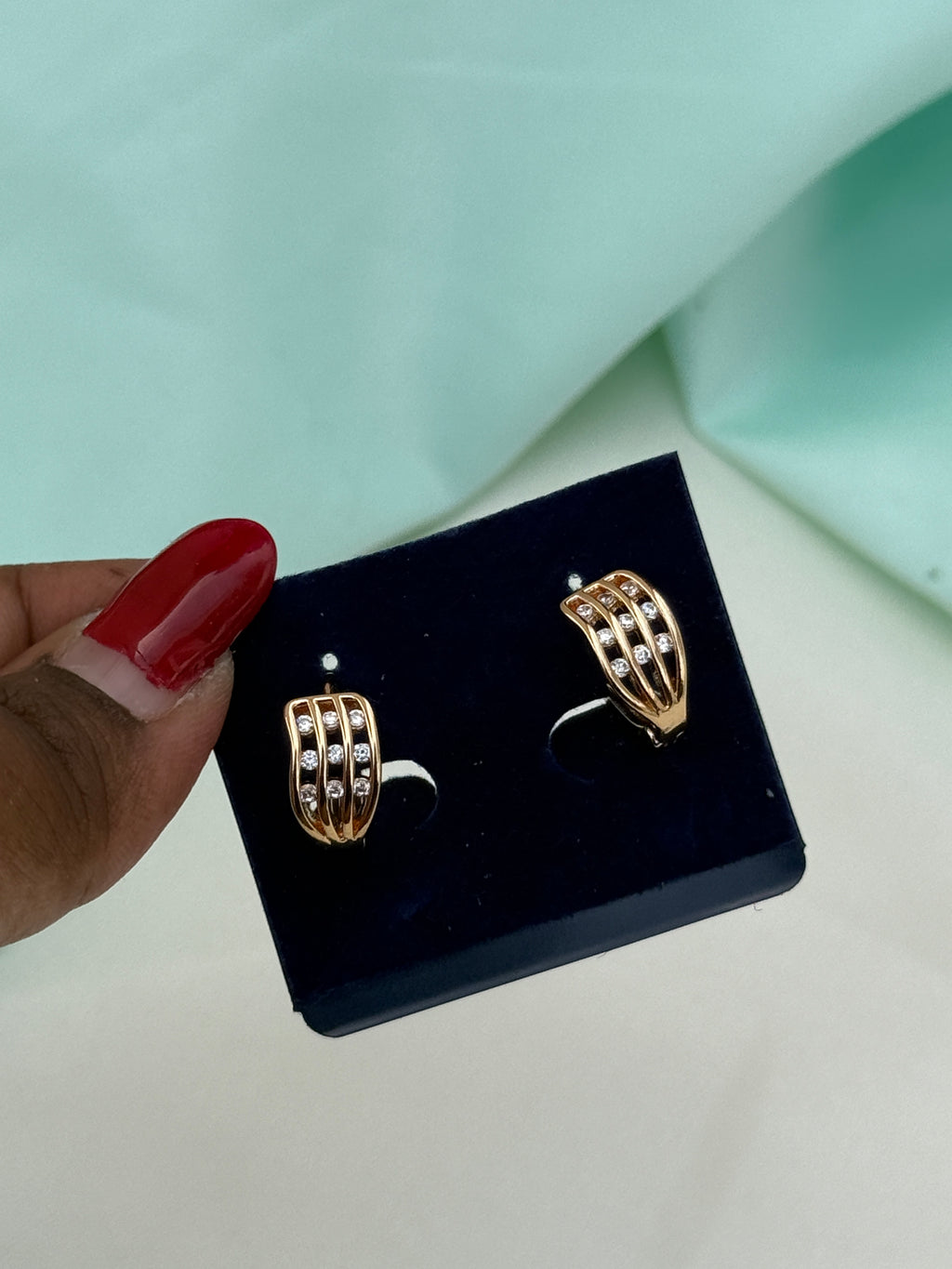 St077 anti tarnish hoops earrings
